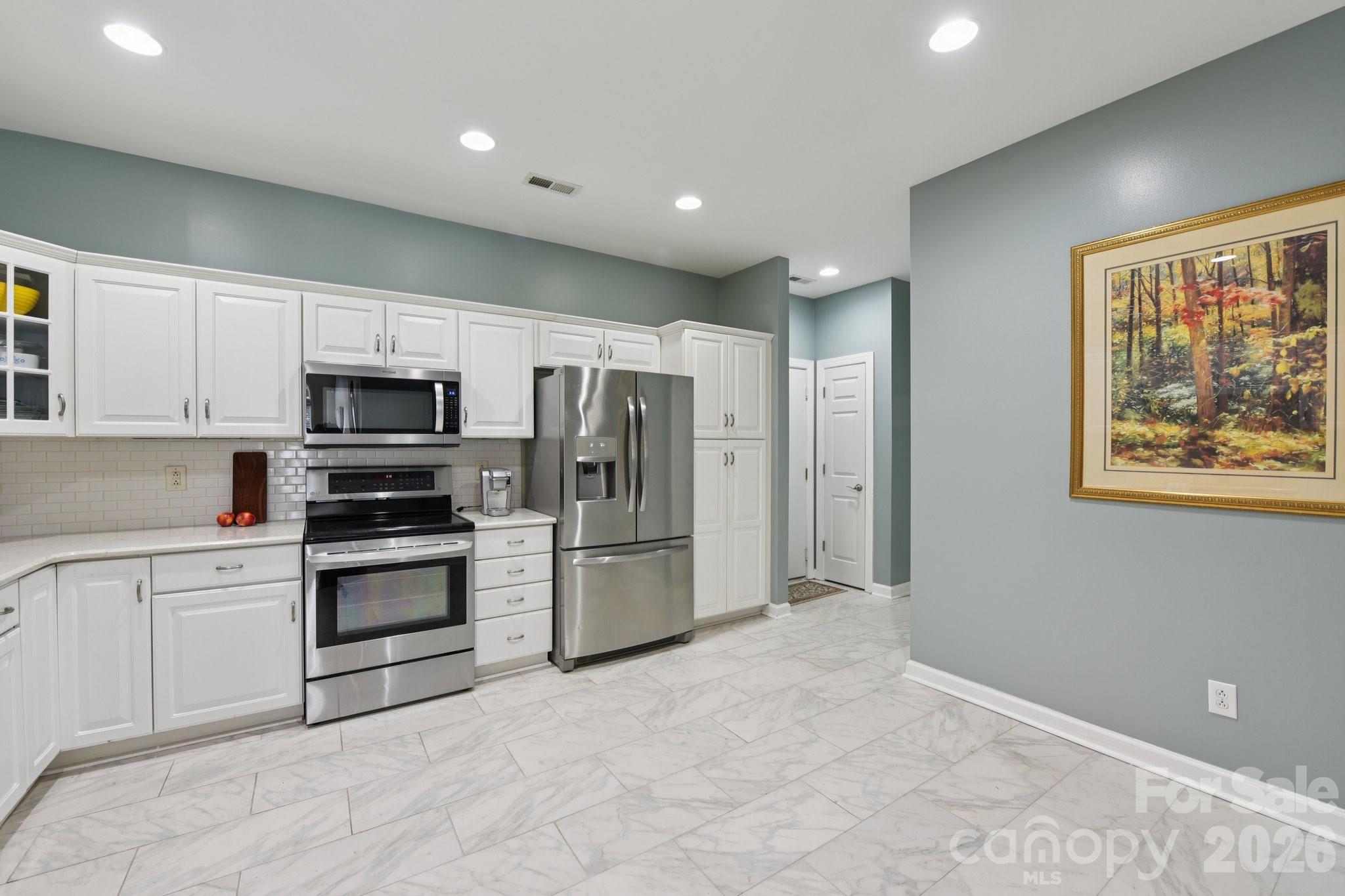 10816 Willow Crossing Drive — Charlotte