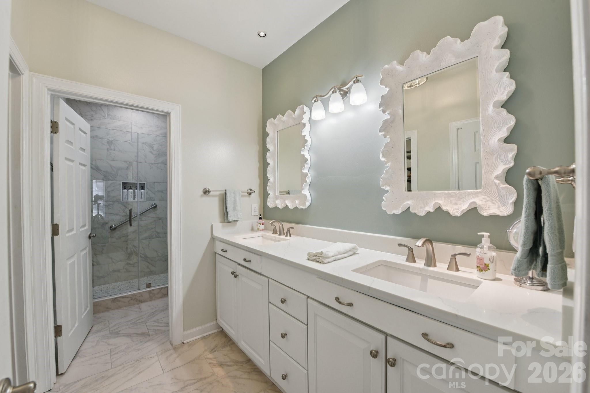 10816 Willow Crossing Drive — Charlotte