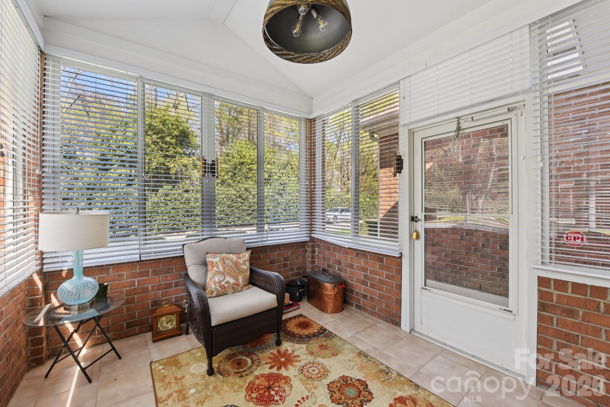 10816 Willow Crossing Drive — Charlotte