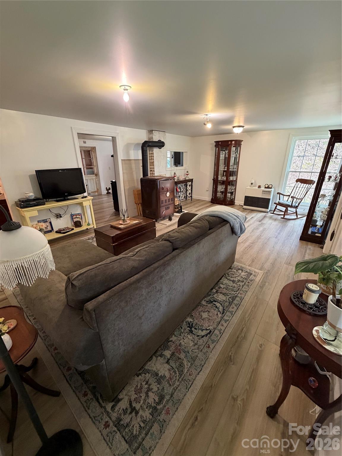 658 Upper Hanging Rock Road — Spruce Pine