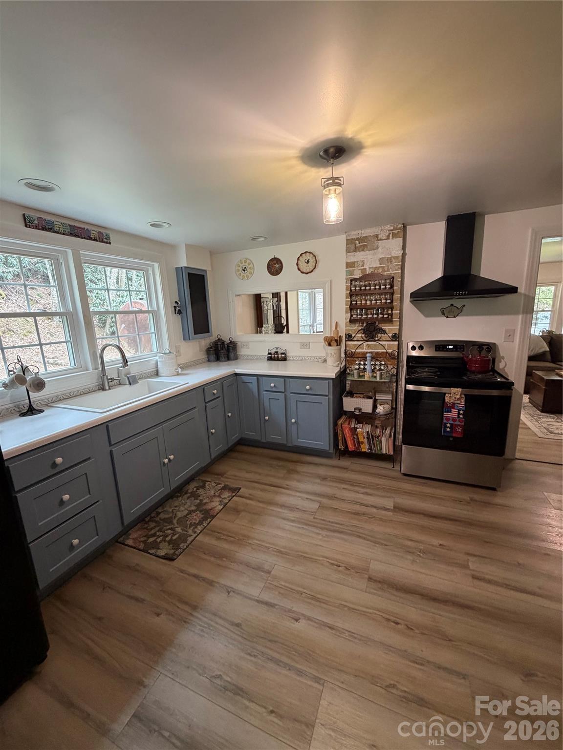 658 Upper Hanging Rock Road — Spruce Pine