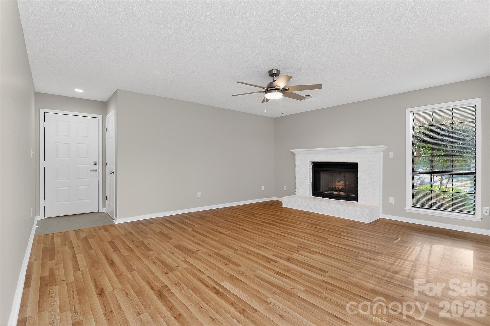 5862 Harris Grove Lane — Charlotte