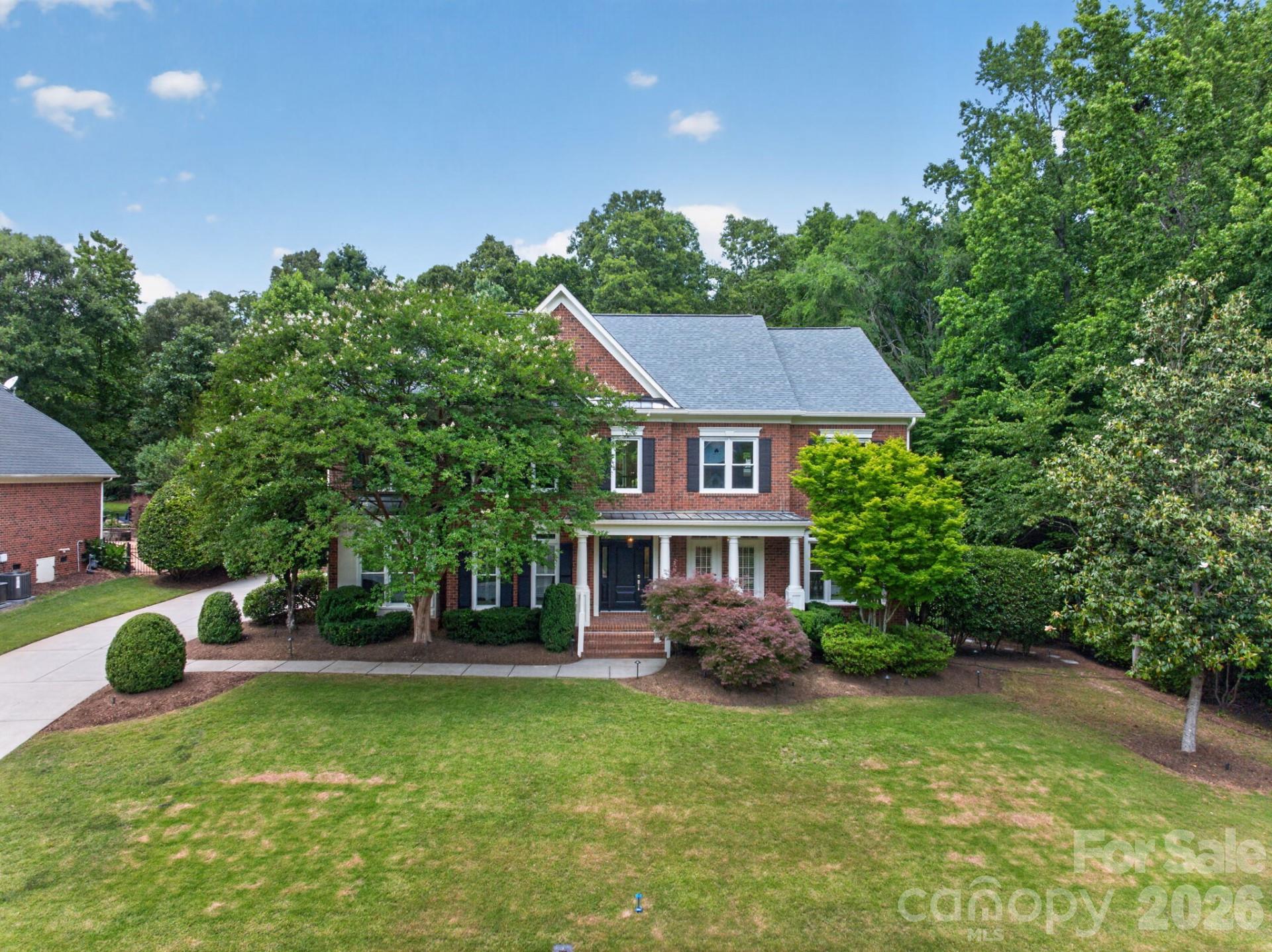 7810 Stonehaven Drive — Waxhaw