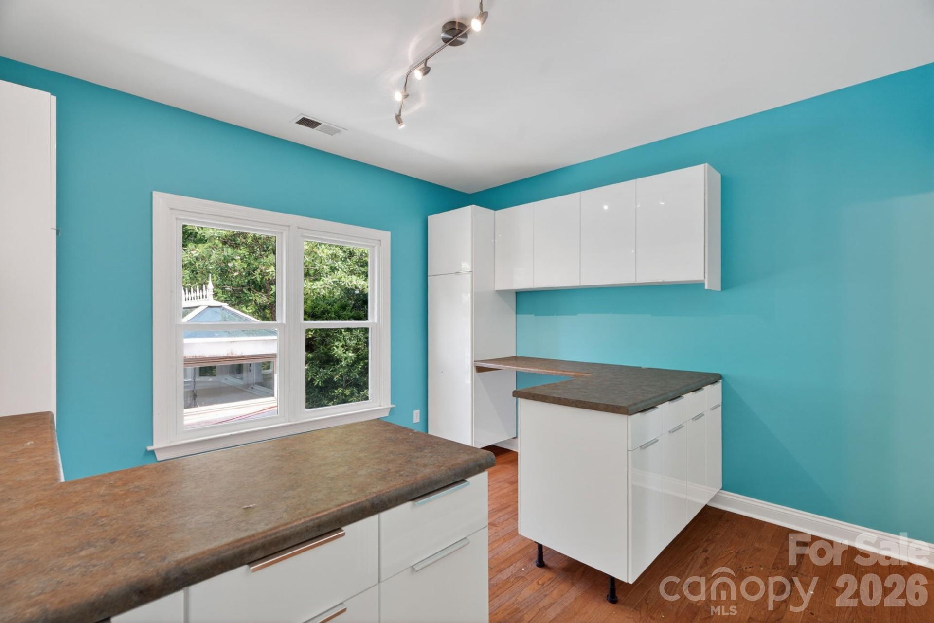 7810 Stonehaven Drive — Waxhaw