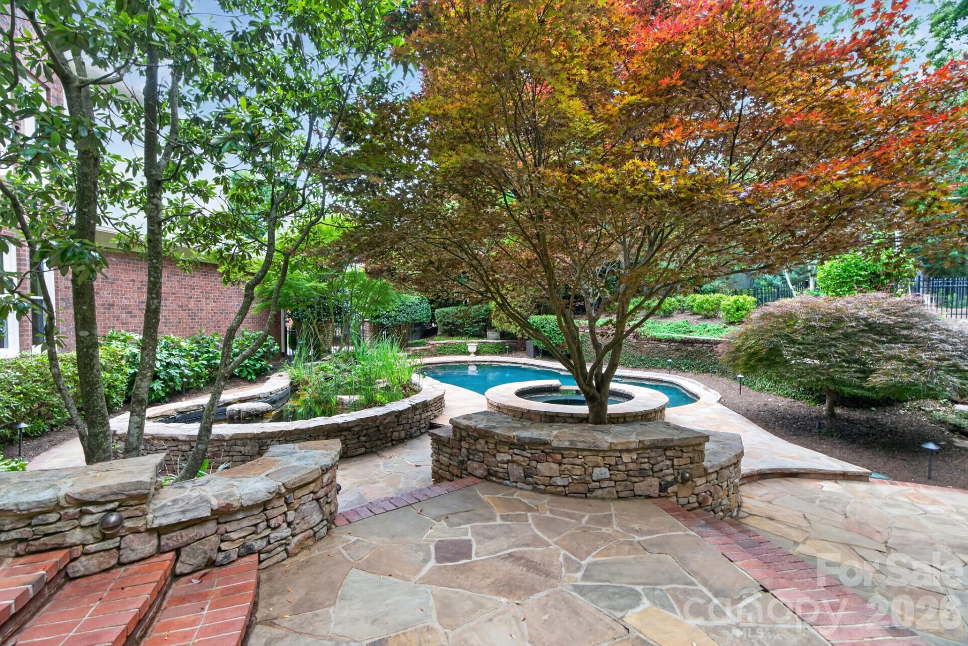 7810 Stonehaven Drive — Waxhaw