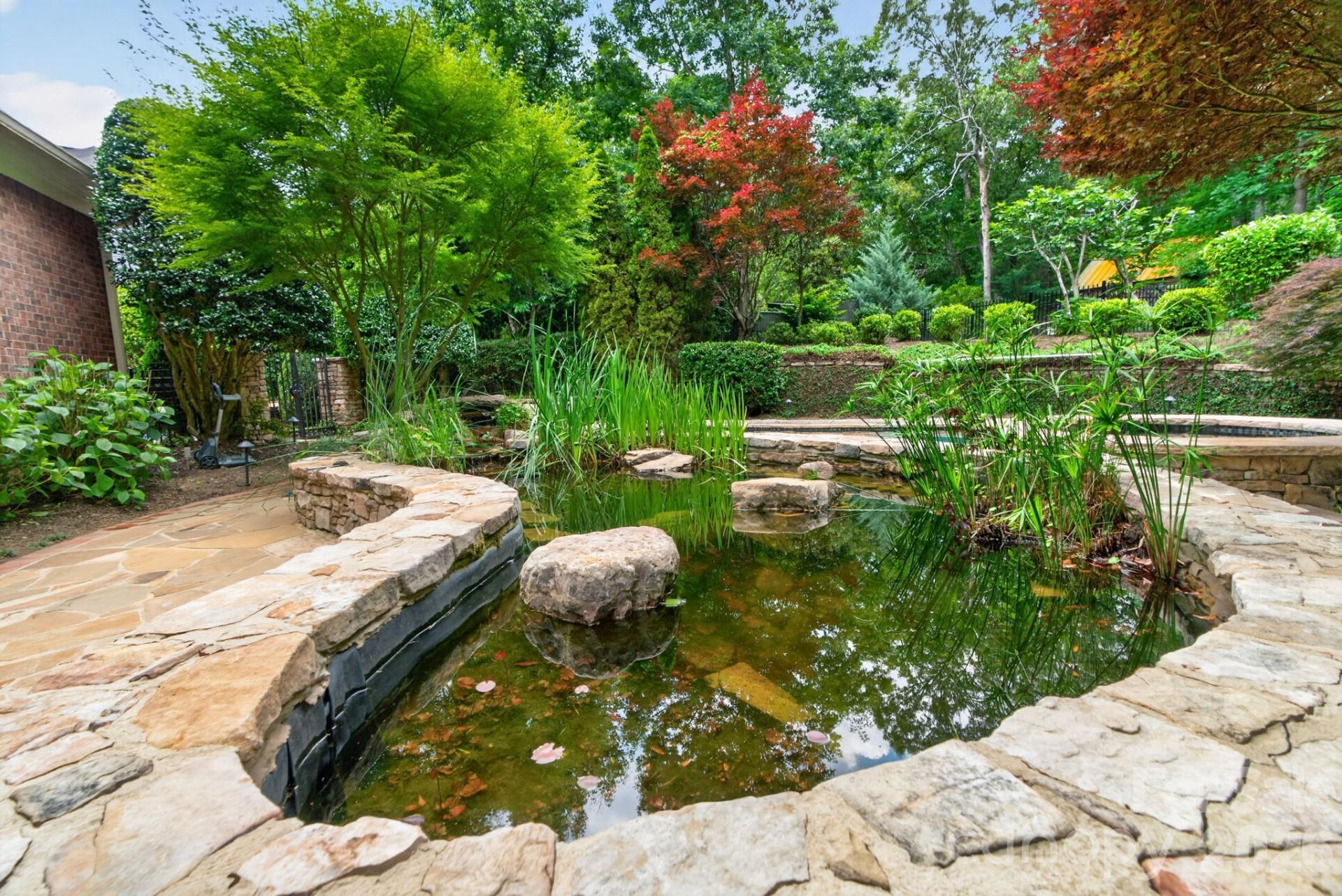 7810 Stonehaven Drive — Waxhaw