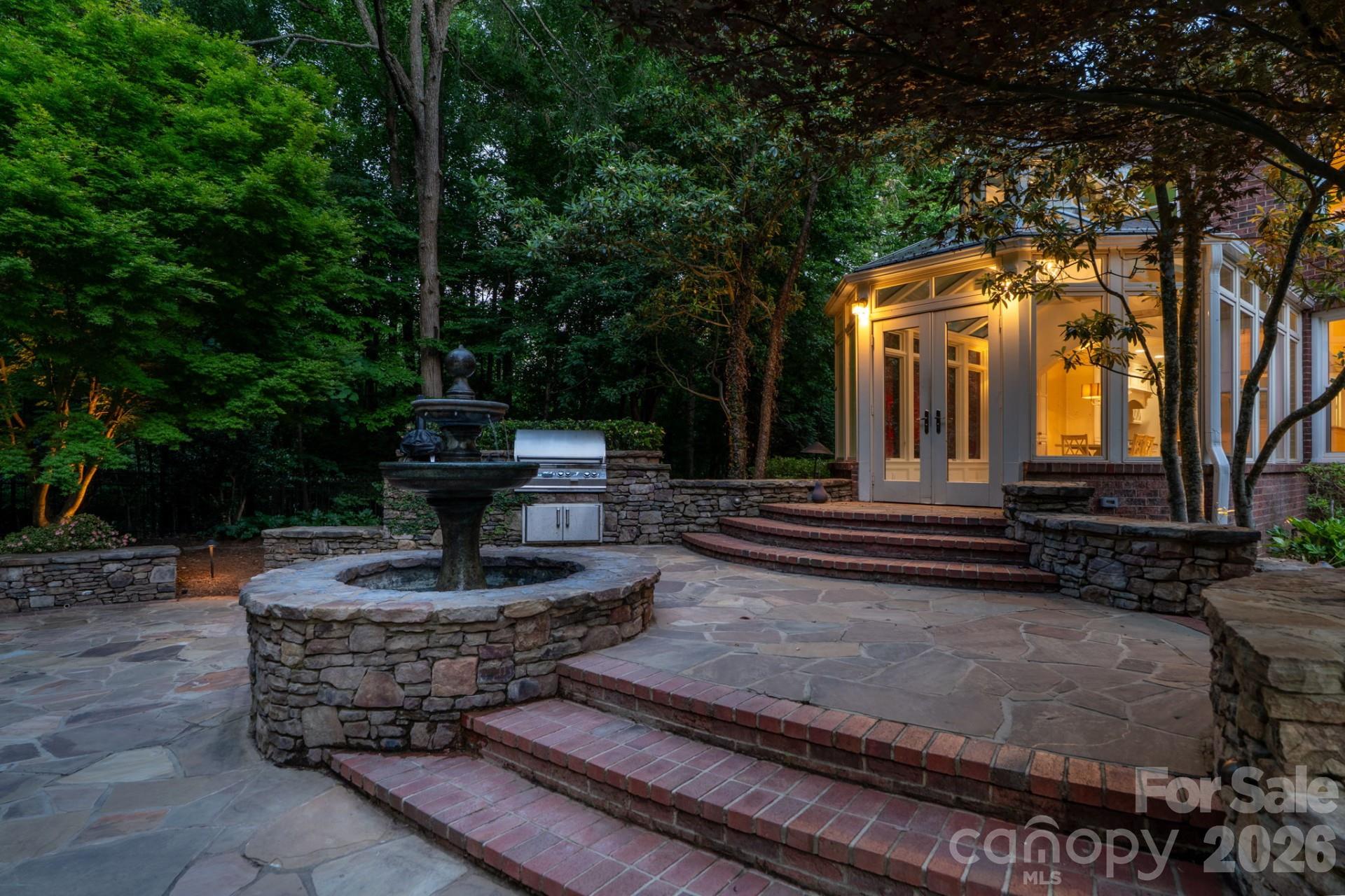 7810 Stonehaven Drive — Waxhaw