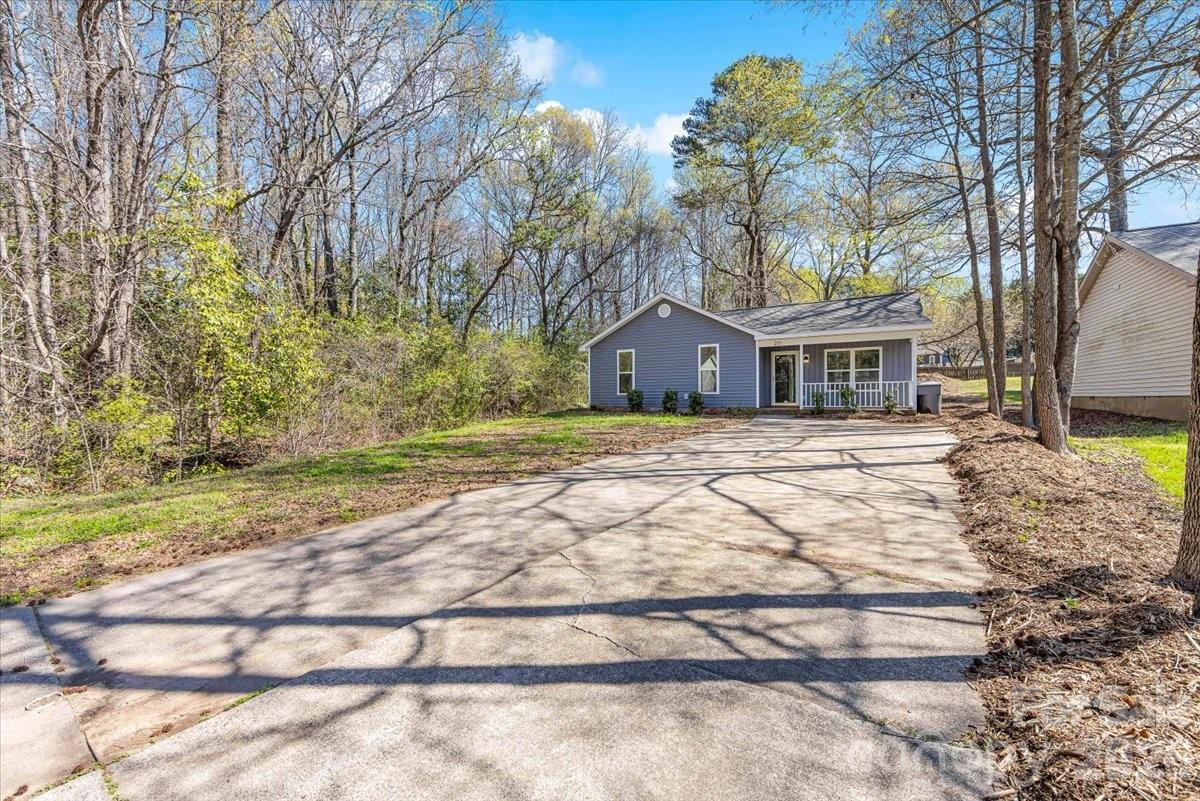 231 West Avenue — Charlotte