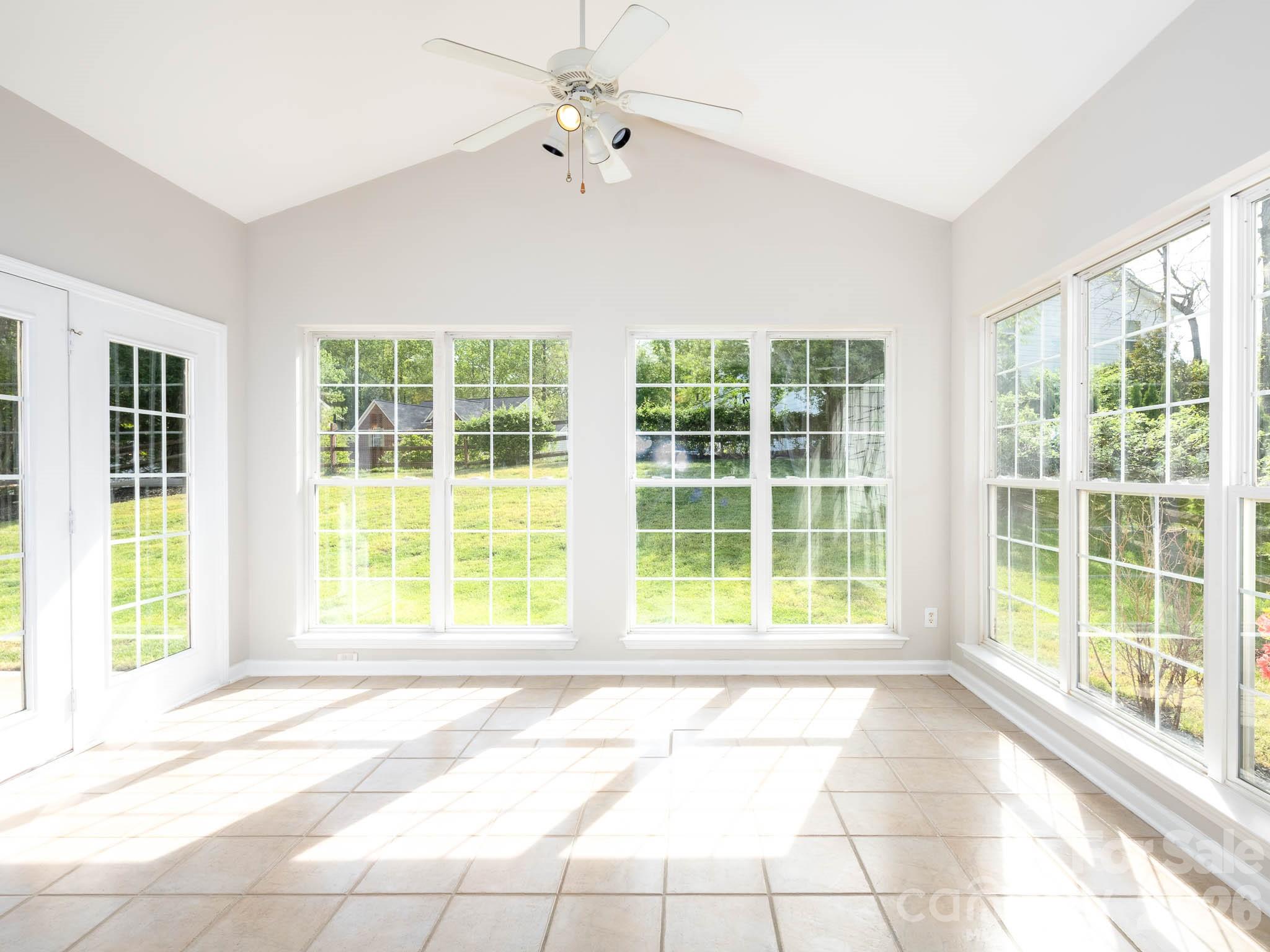 268 Glencoe Lane — Mooresville