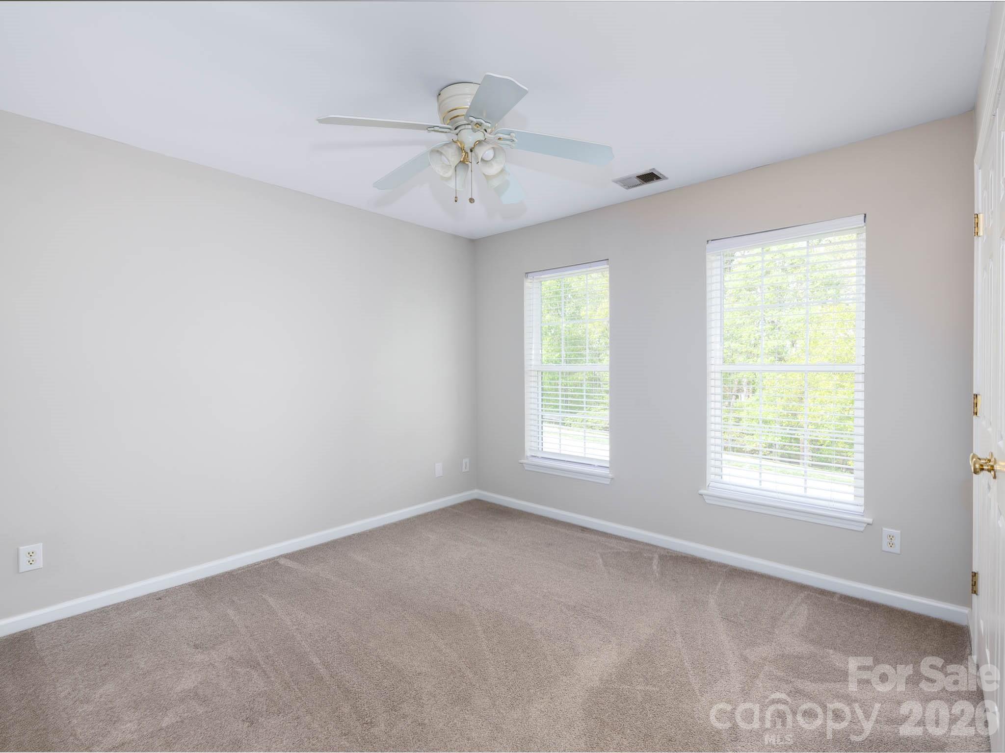 268 Glencoe Lane — Mooresville