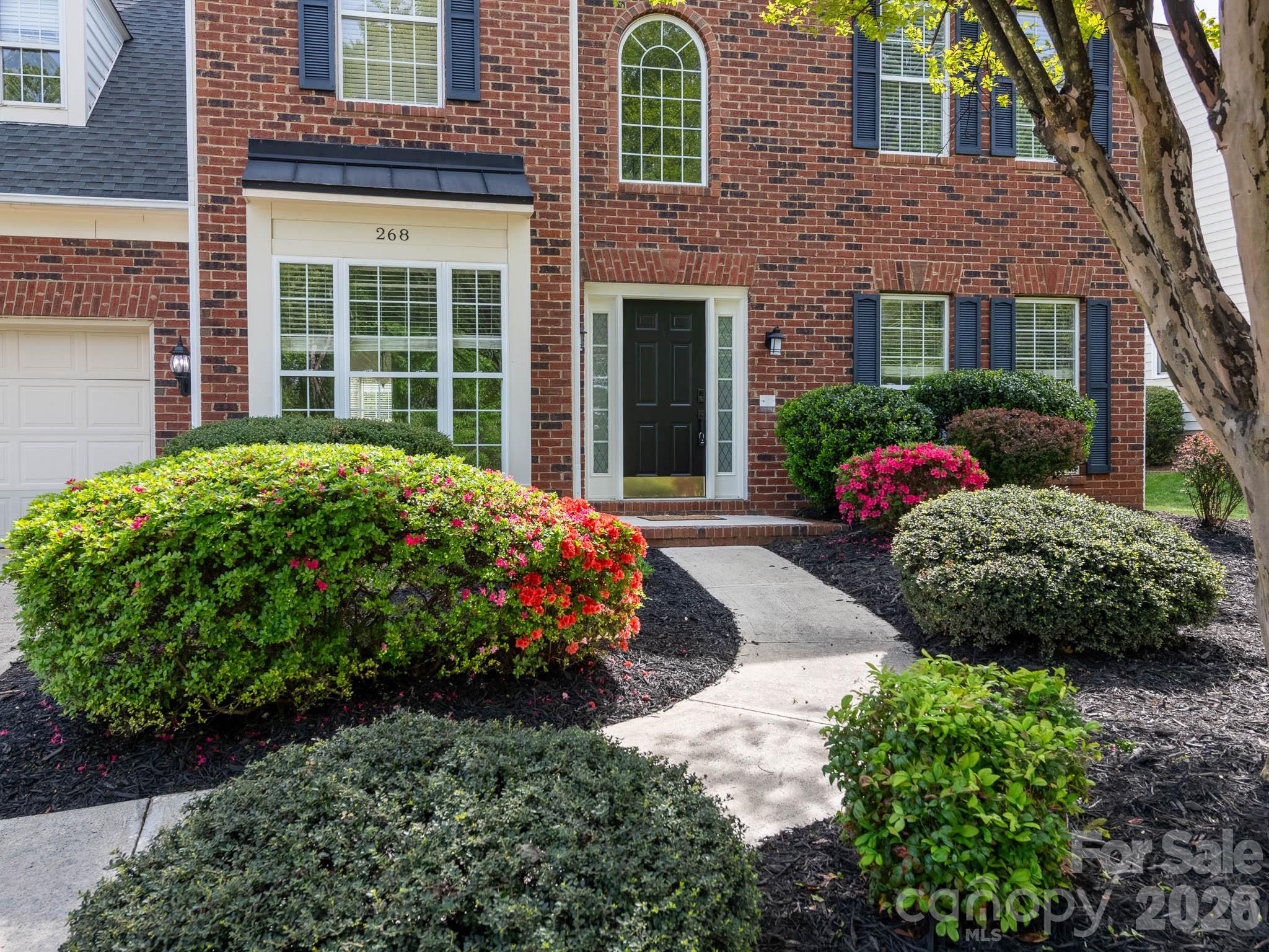 268 Glencoe Lane — Mooresville