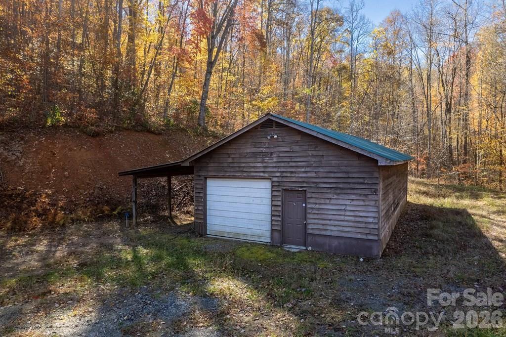 930 Copperhead Cove — Sylva