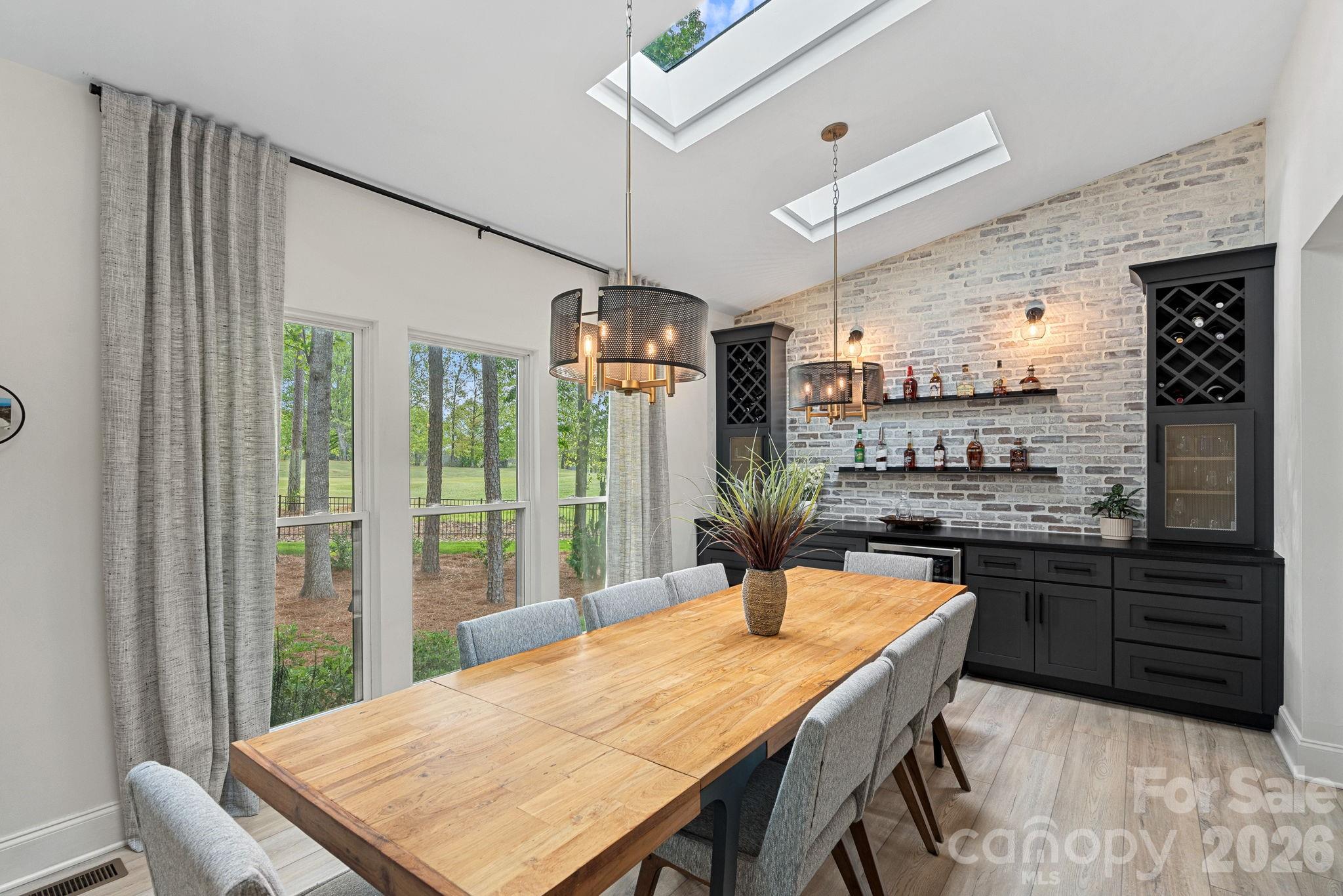 12729 Longstock Court — Huntersville