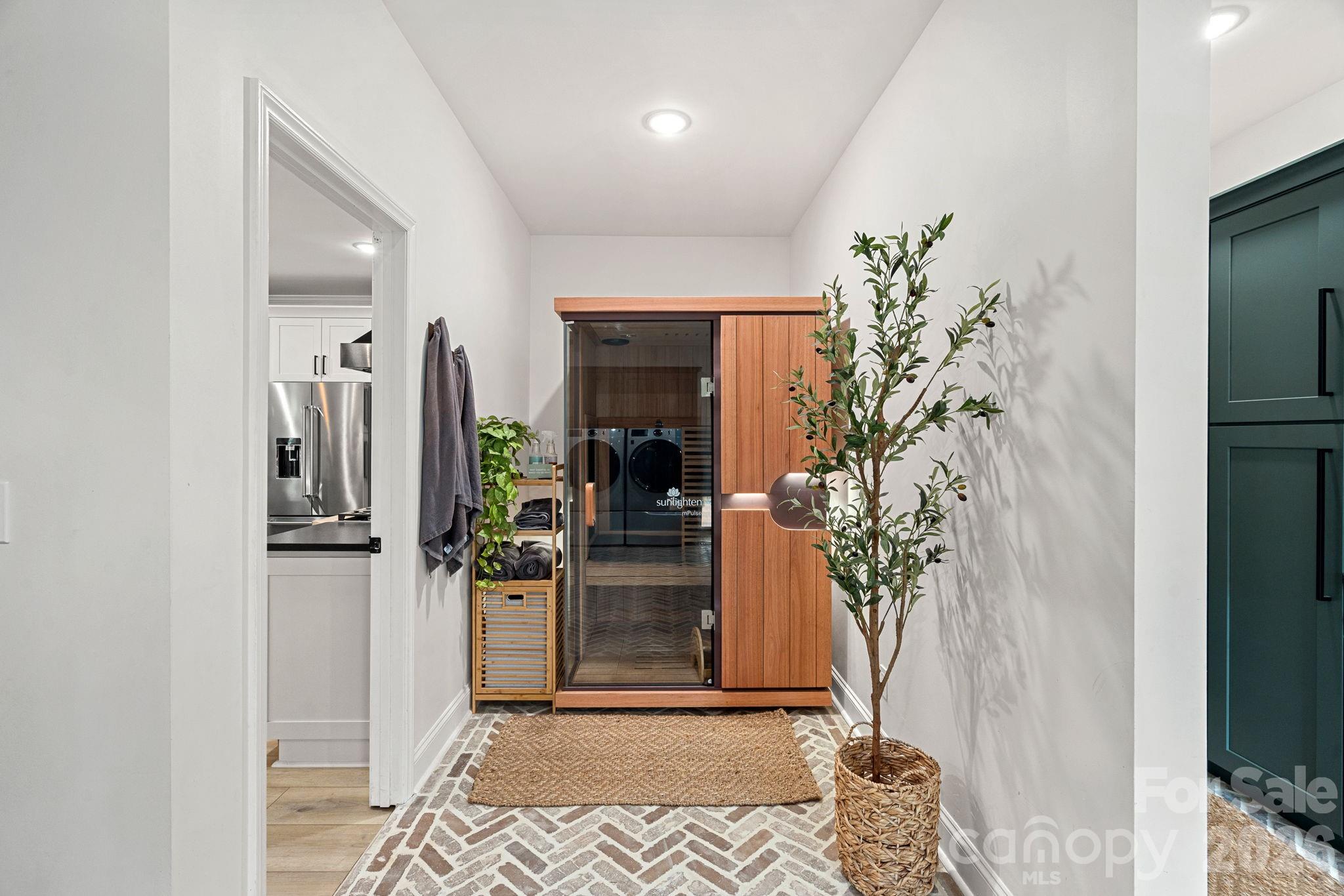 12729 Longstock Court — Huntersville