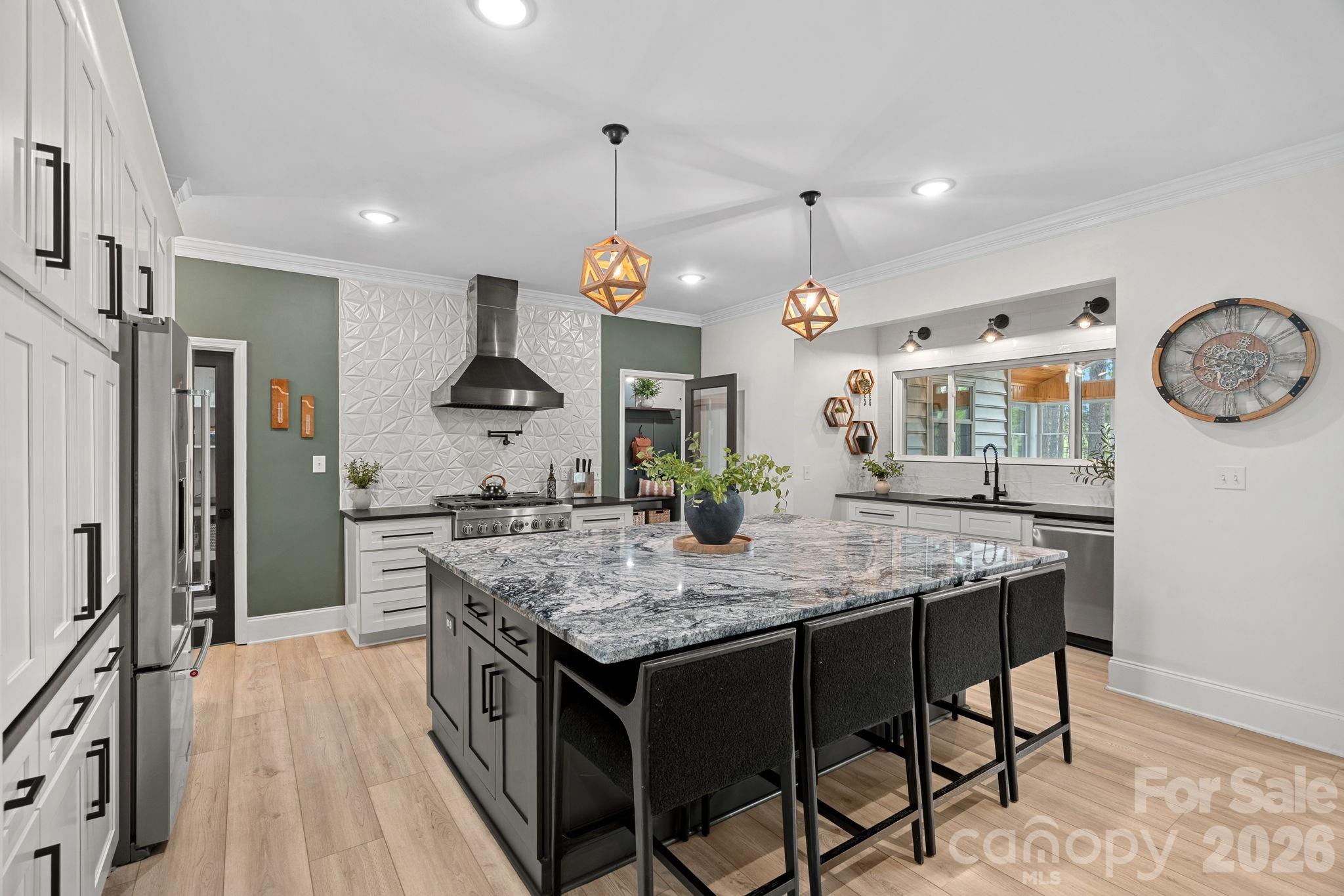 12729 Longstock Court — Huntersville