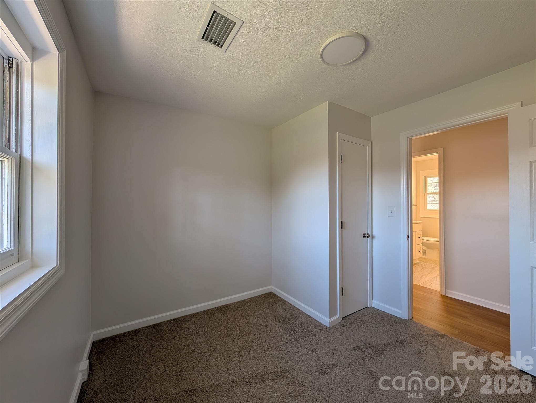 945 Summers Road — Valdese