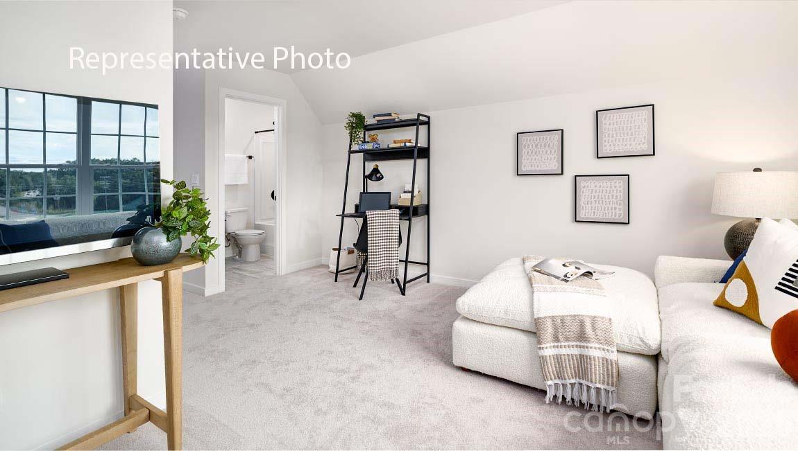 120 Ventnor Way — Mooresville