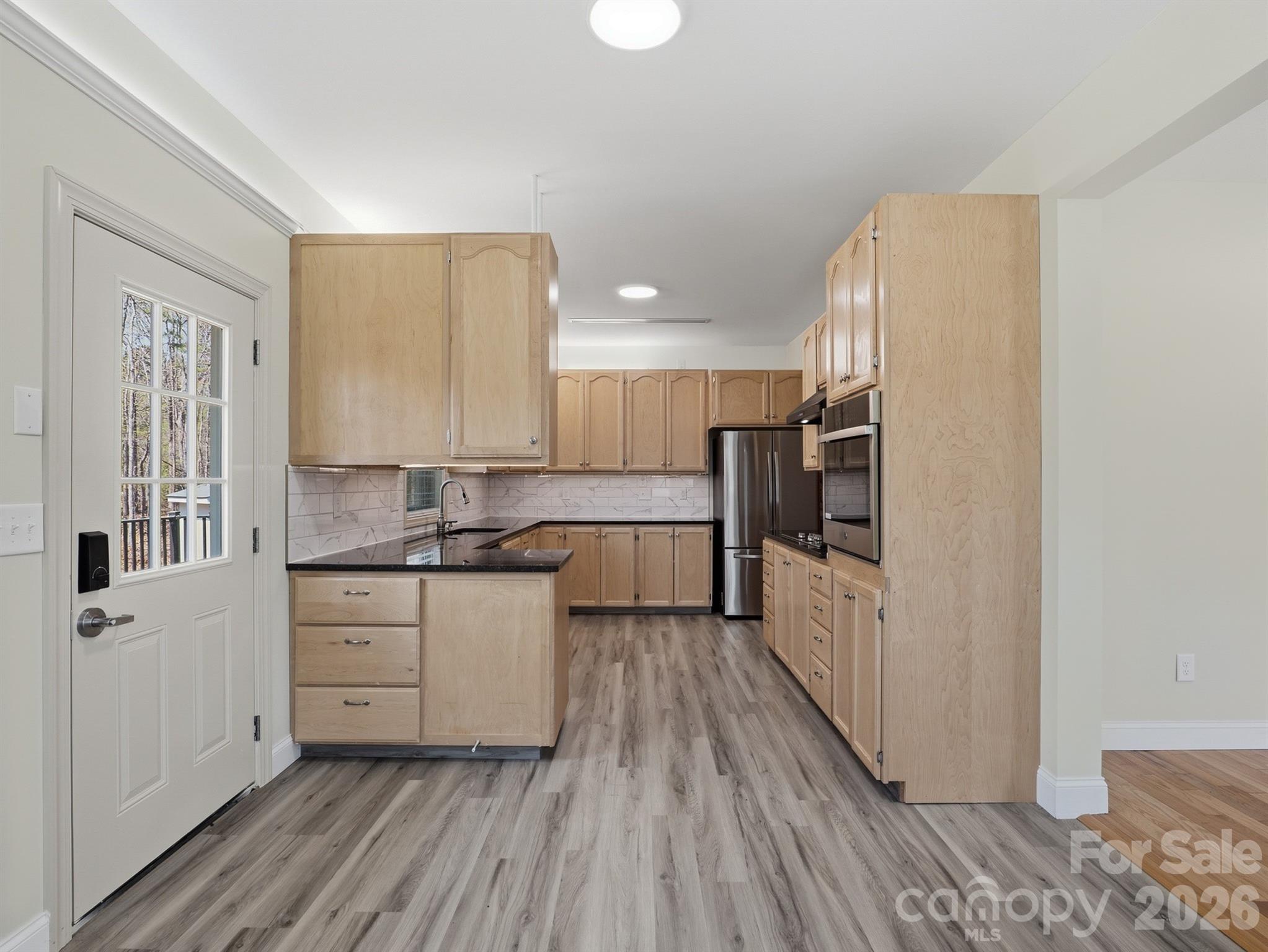 8128 Cane Pointe Lane — Waxhaw