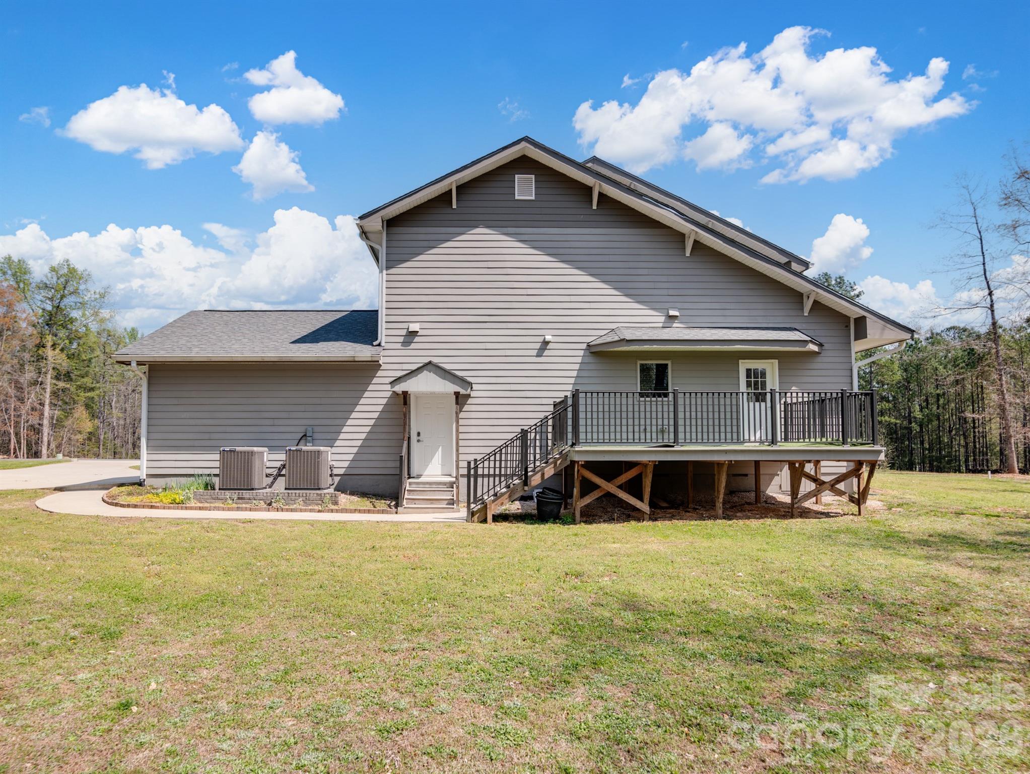 8128 Cane Pointe Lane — Waxhaw