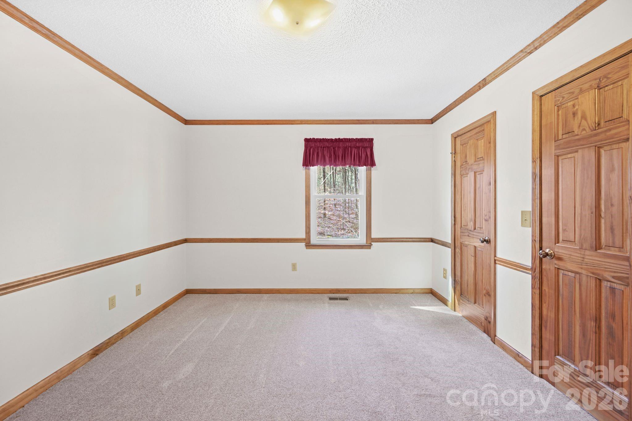 109 Normandy Avenue — Boonville