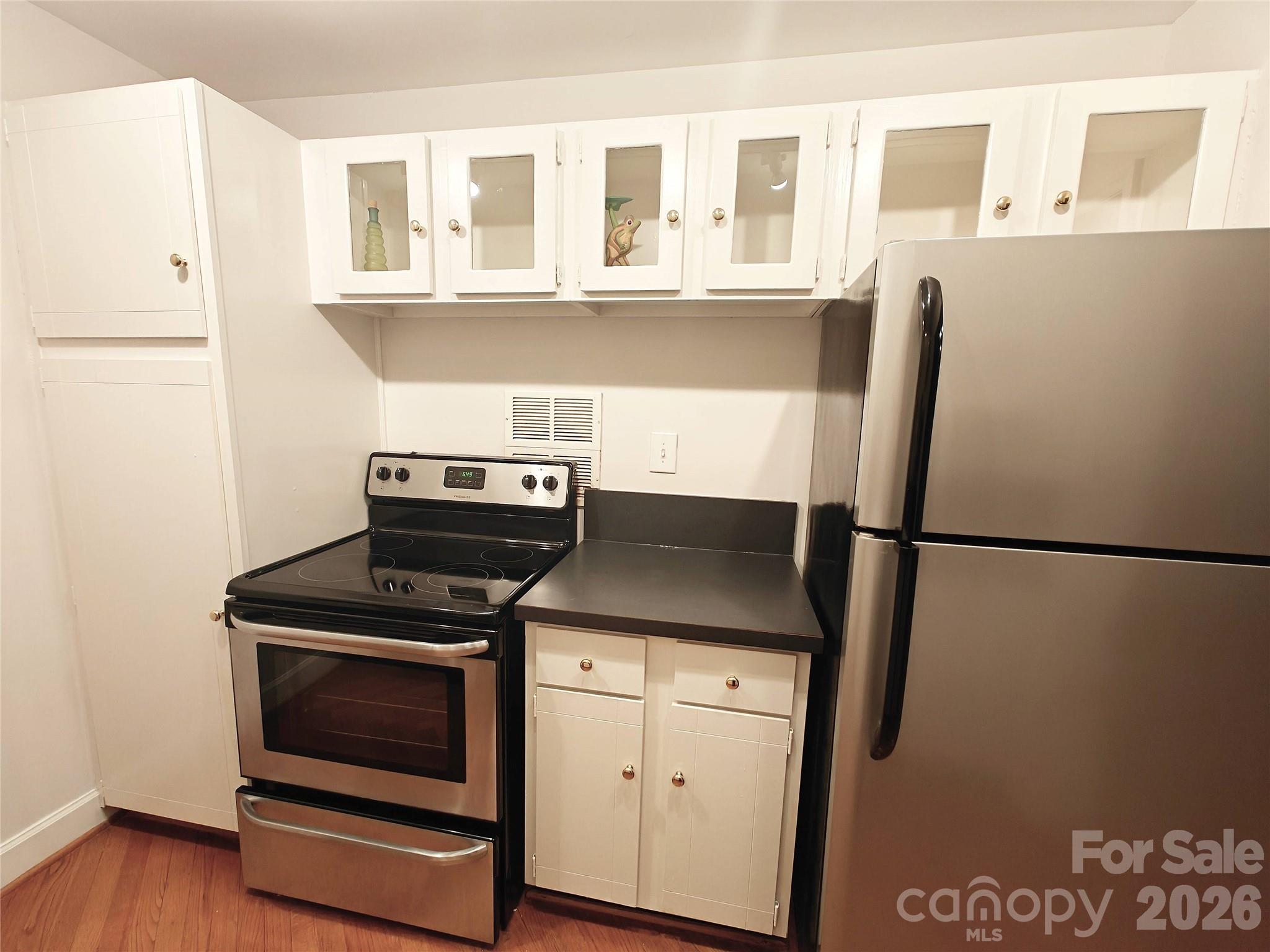 1323 Queens Road #321 — Charlotte