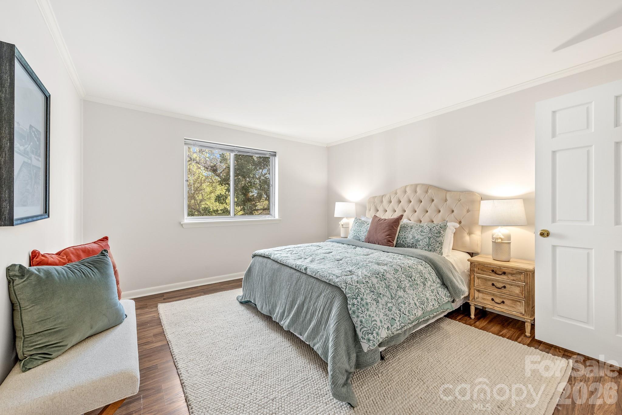 1323 Queens Road #321 — Charlotte