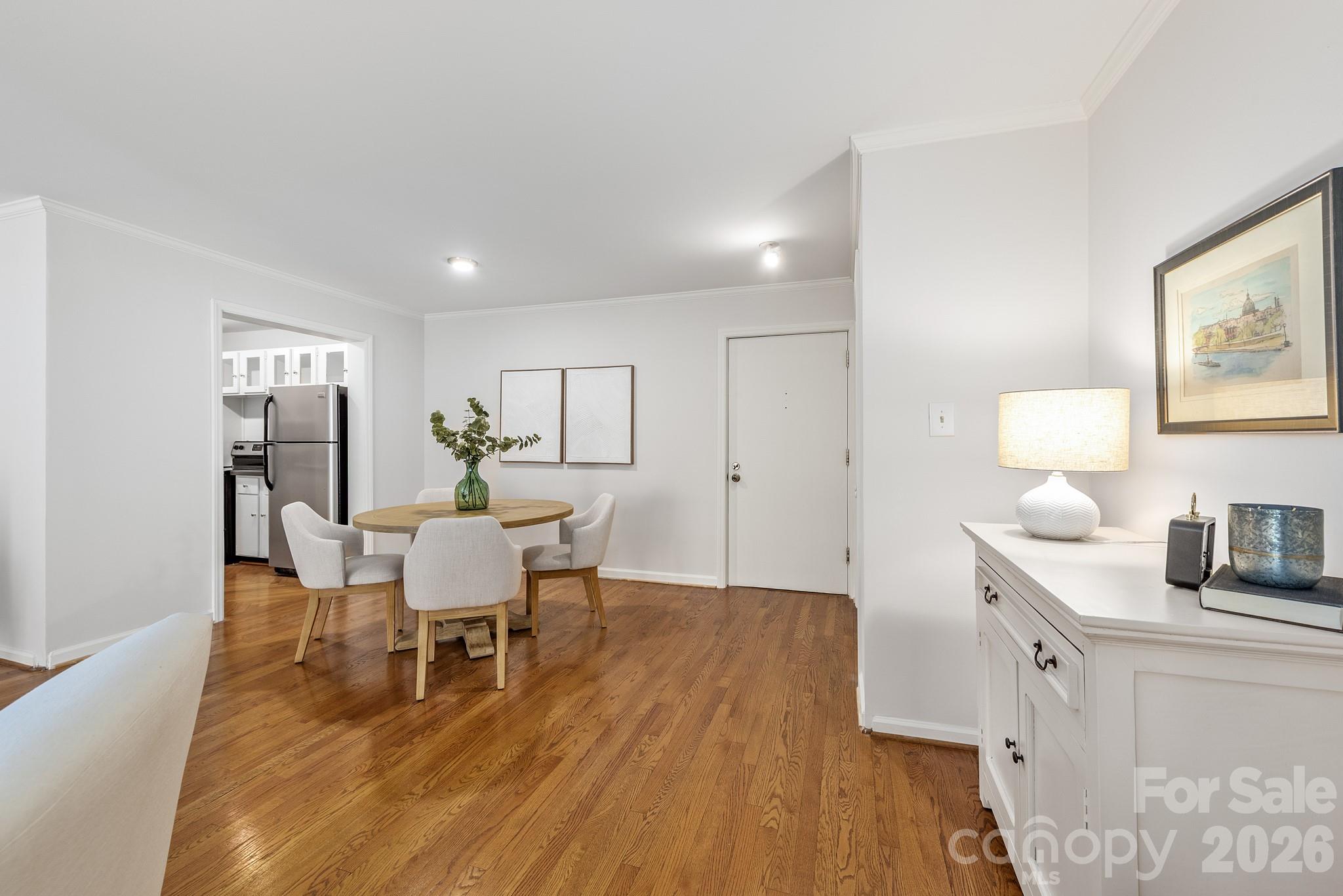 1323 Queens Road #321 — Charlotte