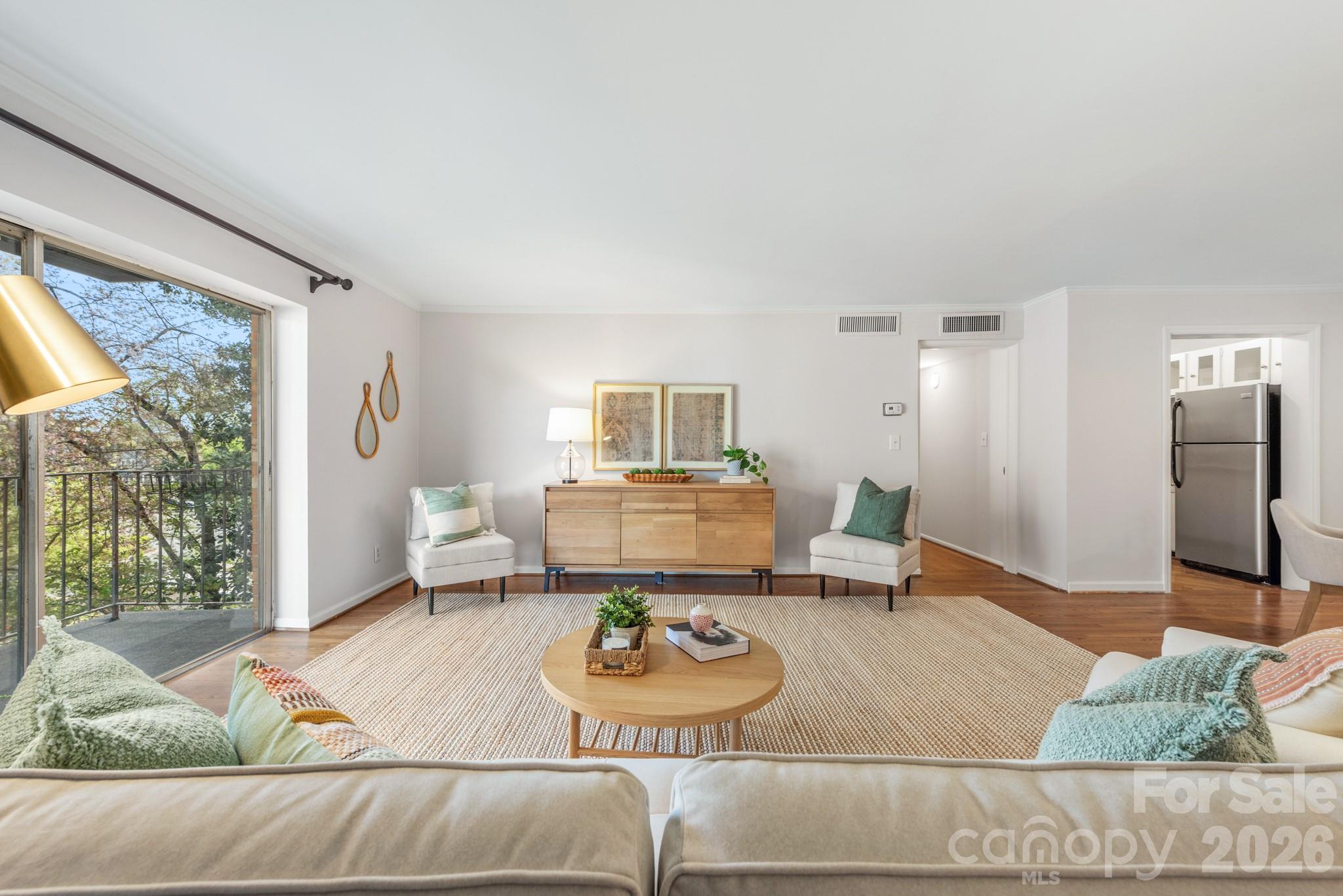 1323 Queens Road #321 — Charlotte