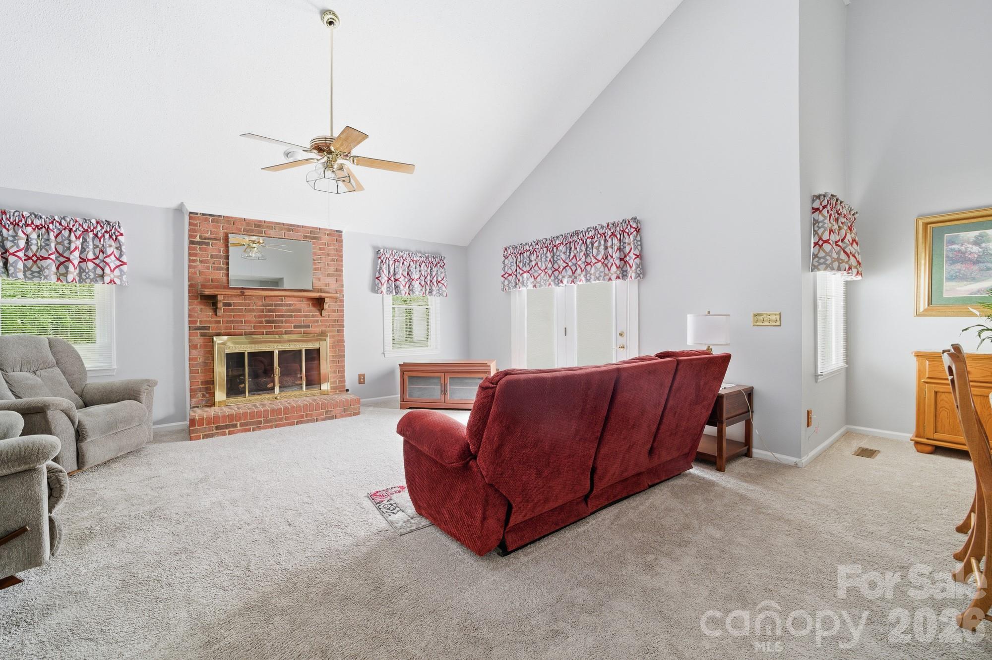 810 Balsam Terrace — Charlotte