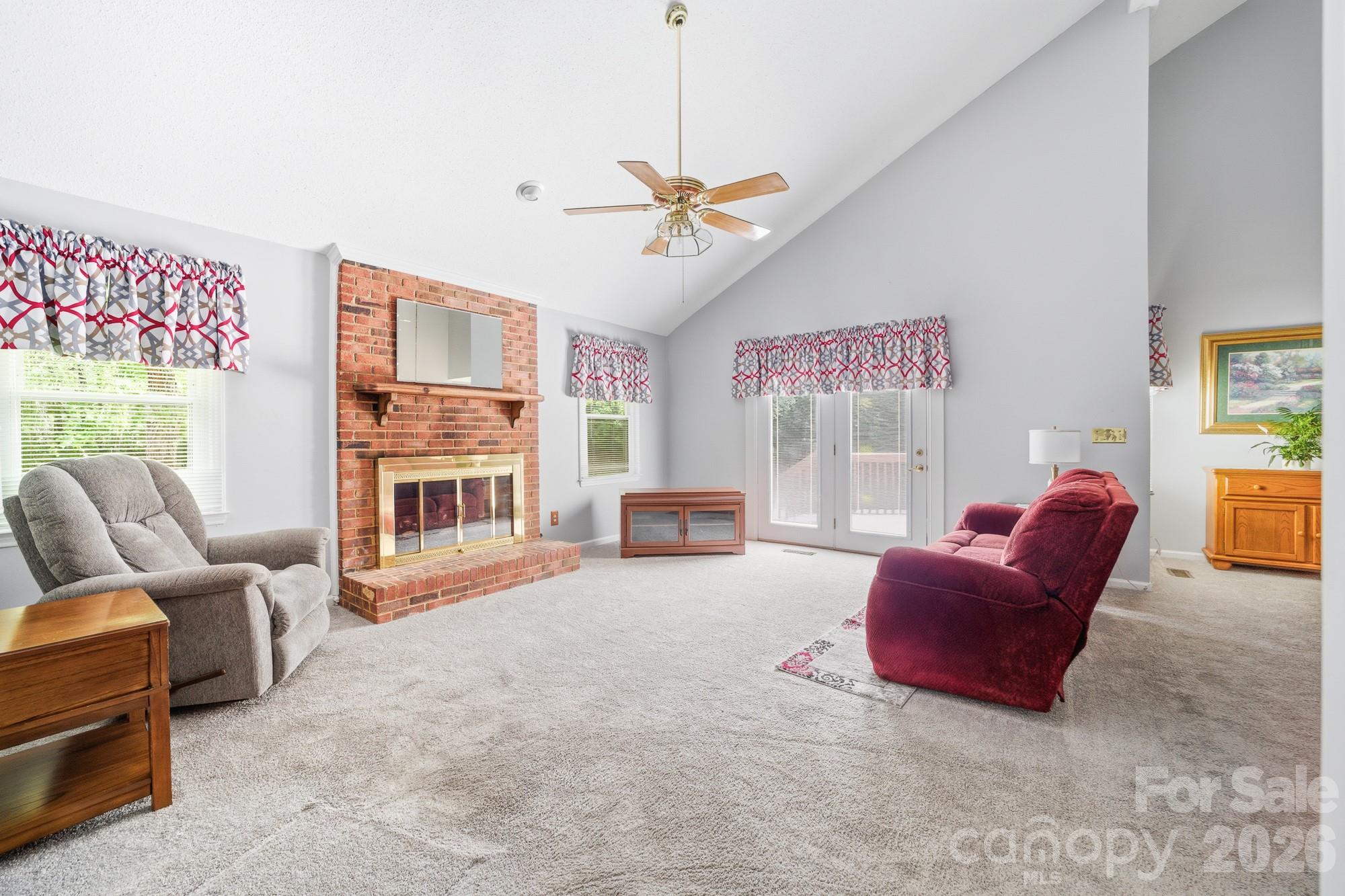 810 Balsam Terrace — Charlotte