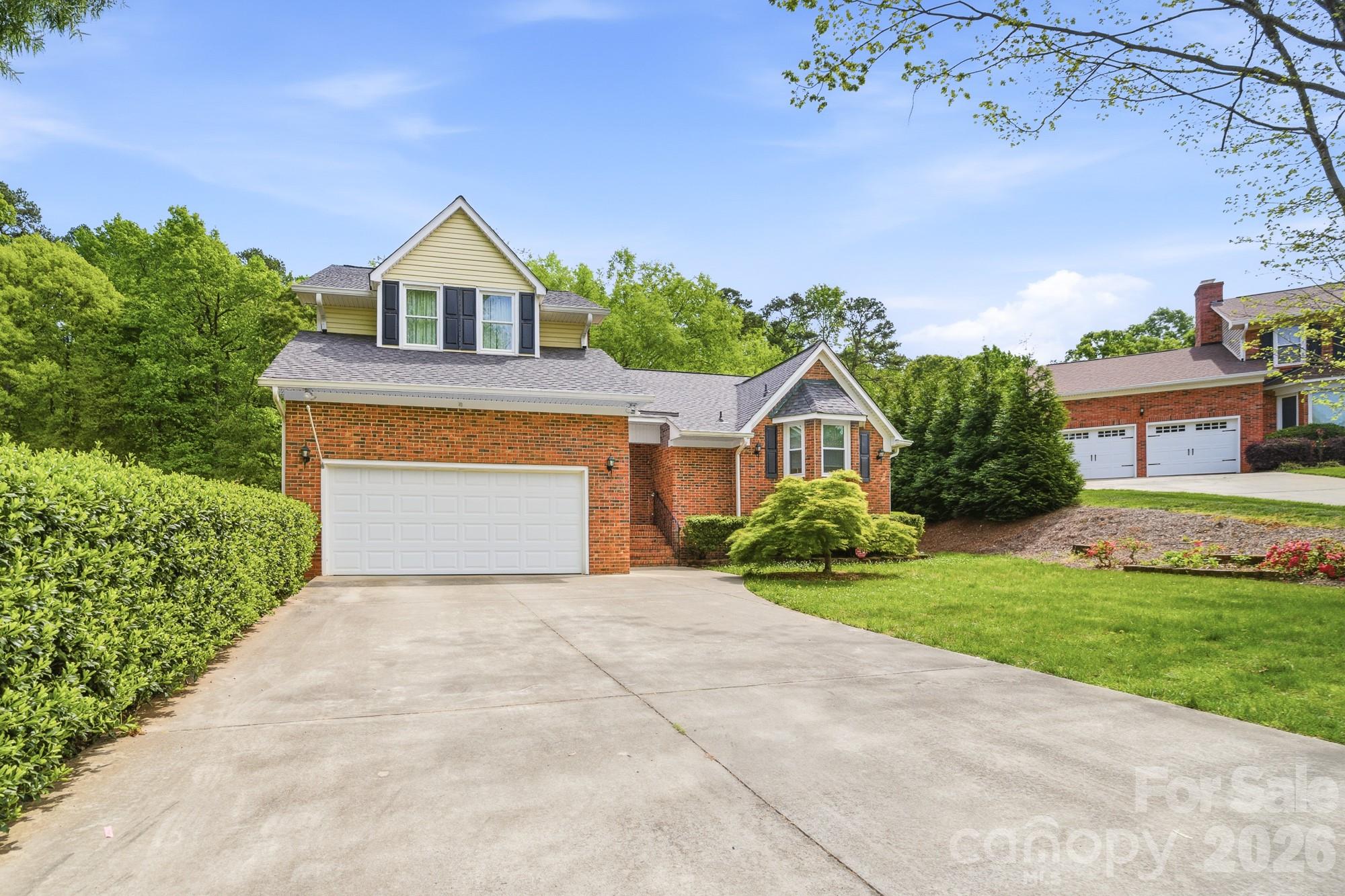 810 Balsam Terrace — Charlotte