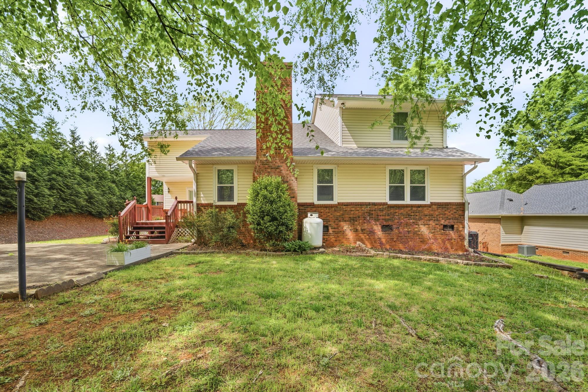 810 Balsam Terrace — Charlotte
