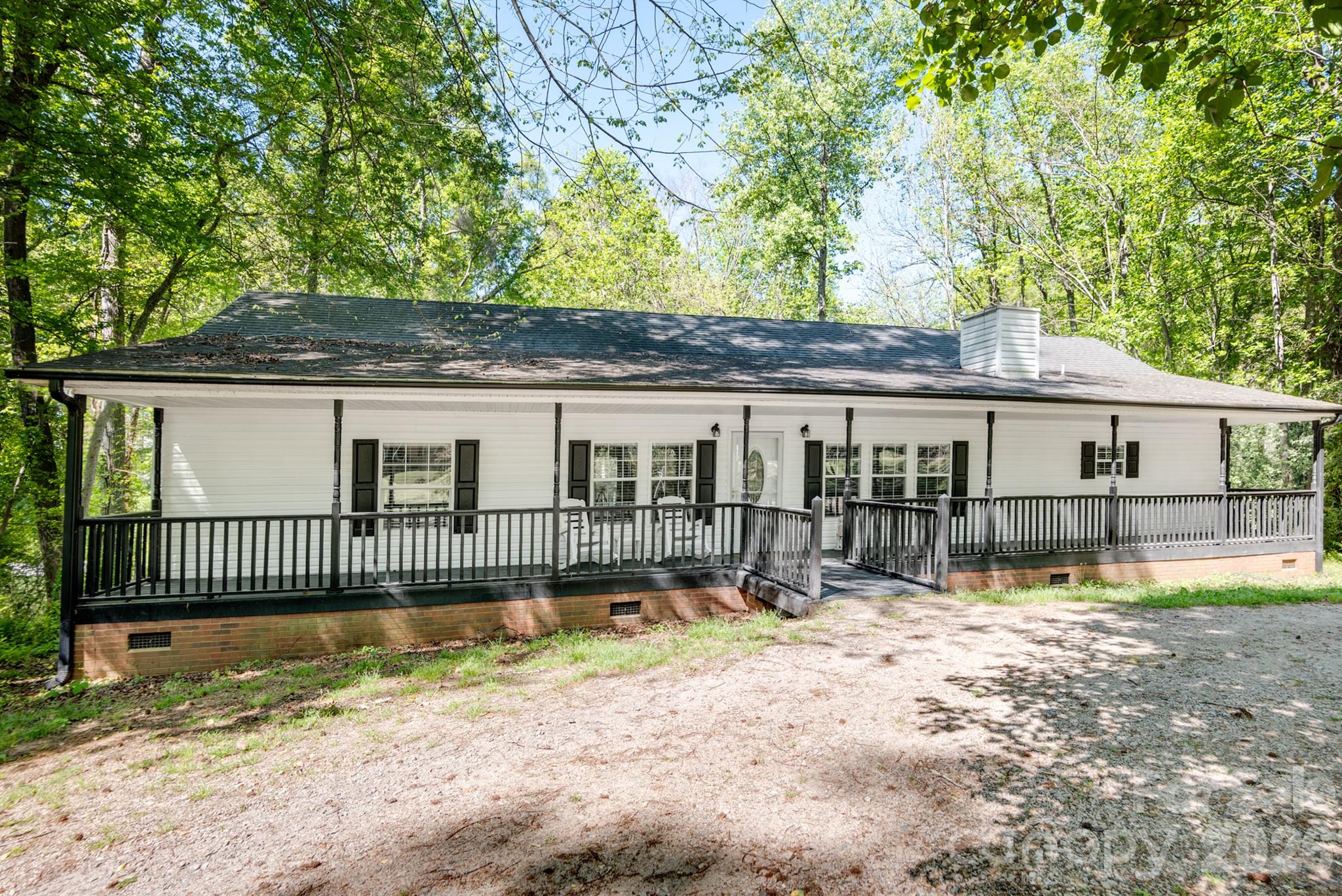 116 Springdale Drive — York