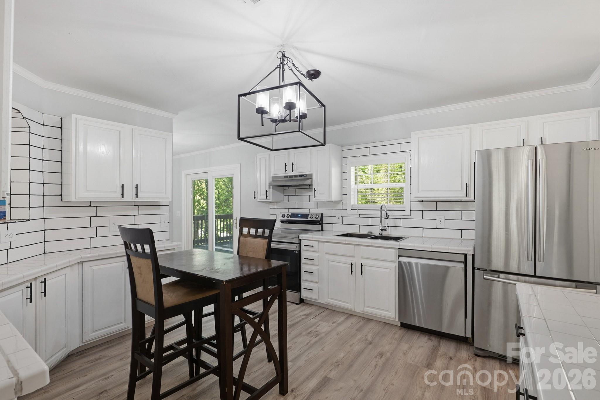 116 Springdale Drive — York