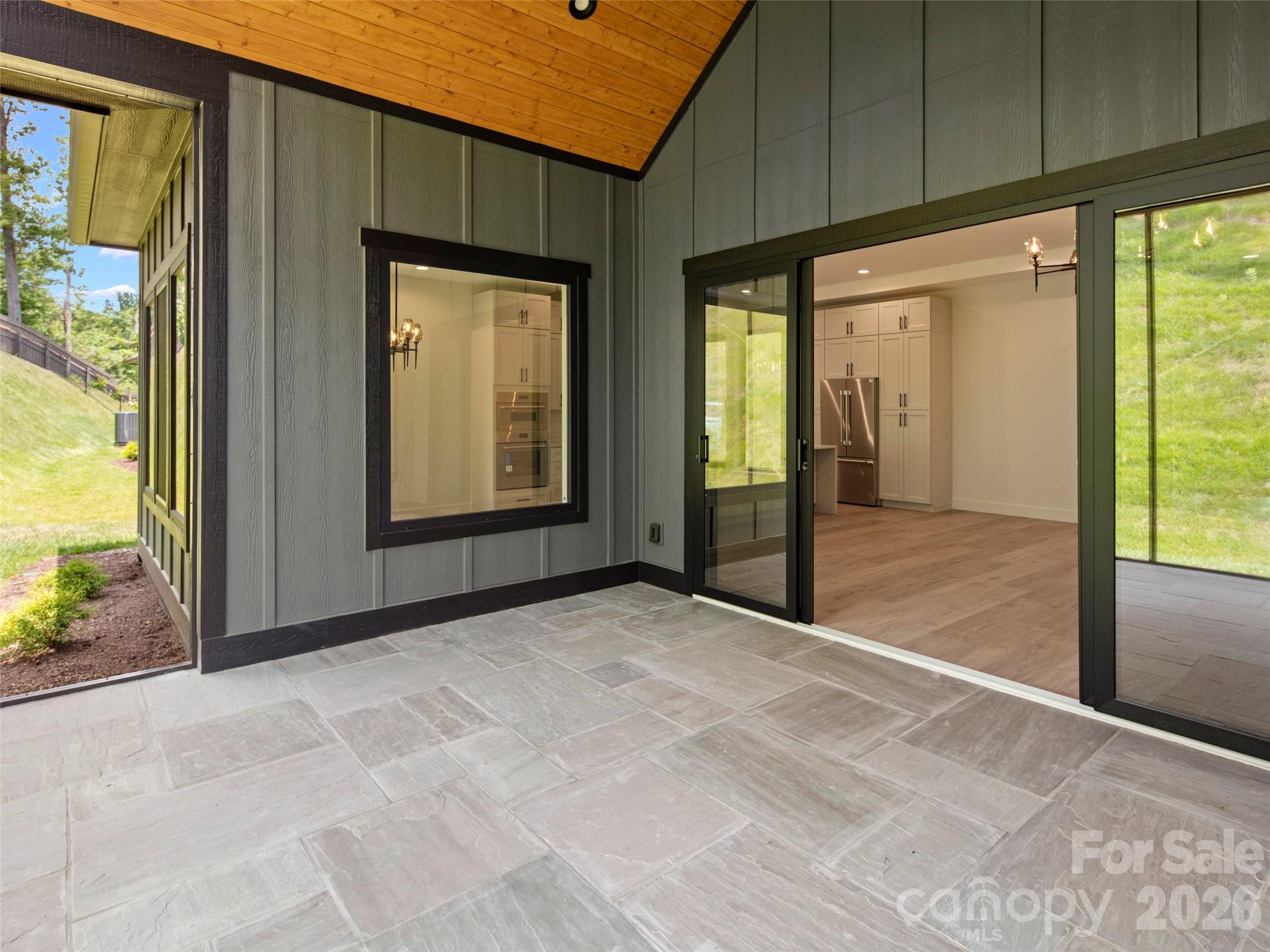 504 Blue River Drive — Arden