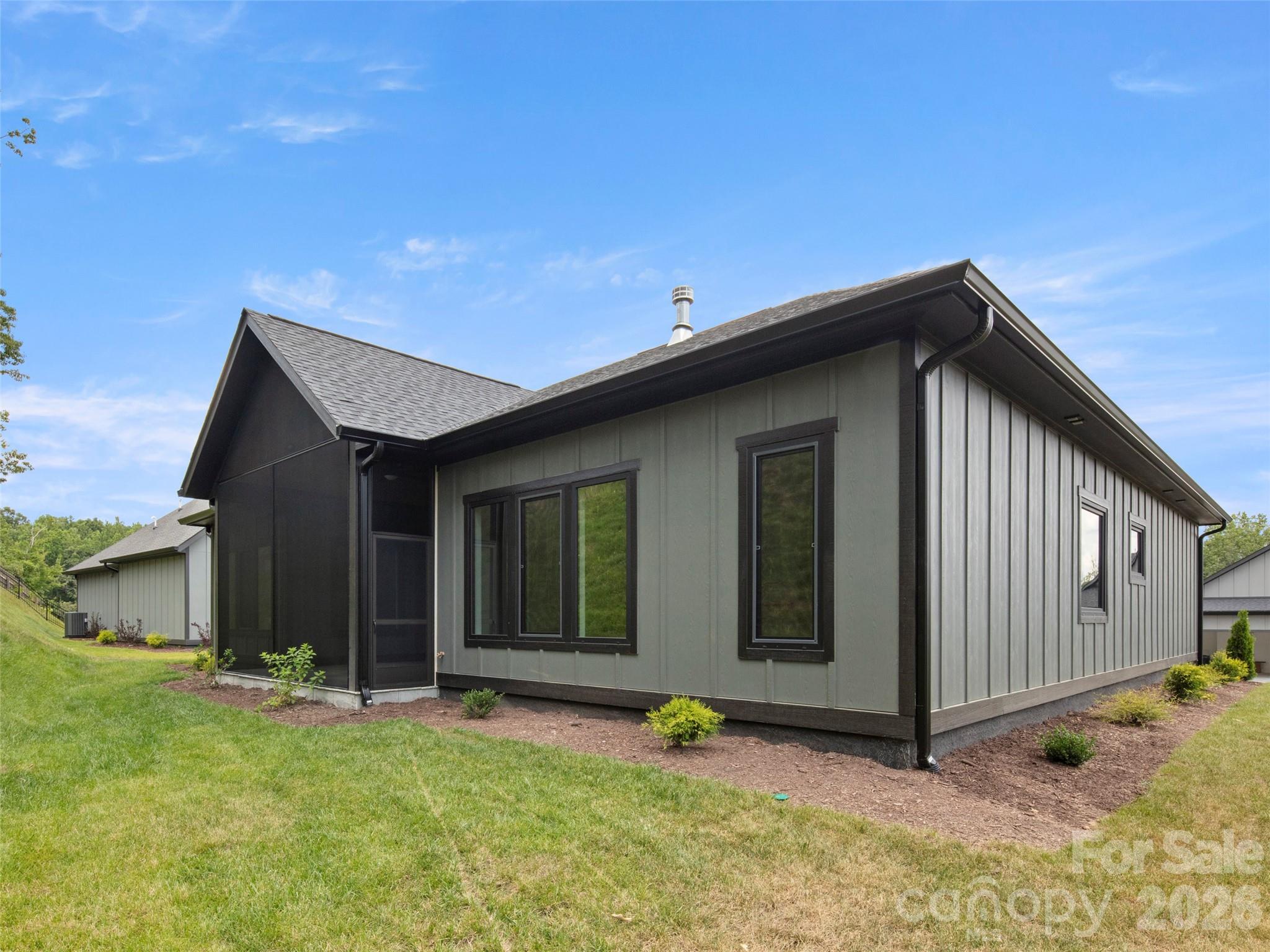 504 Blue River Drive — Arden