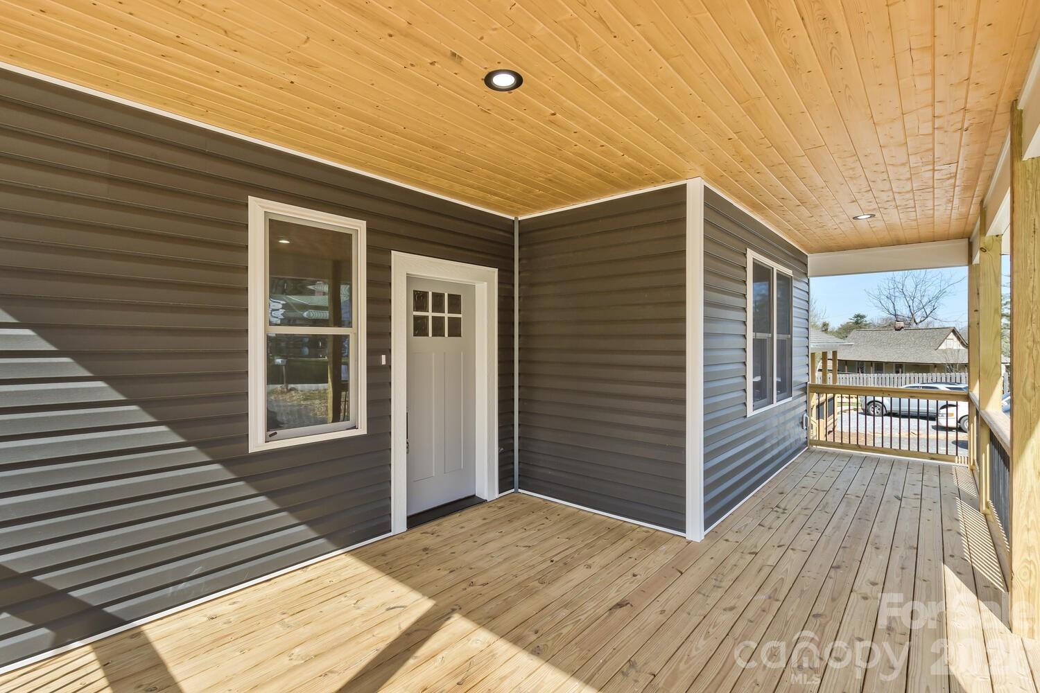 231 EDGEWOOD Road S #5 — Asheville