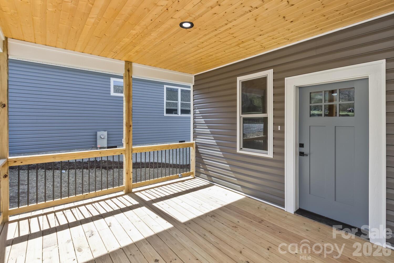 233 EDGEWOOD Road S — Asheville