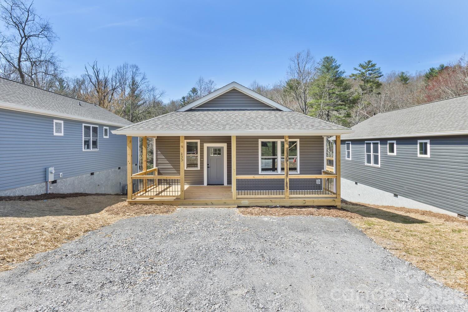233 EDGEWOOD Road S — Asheville