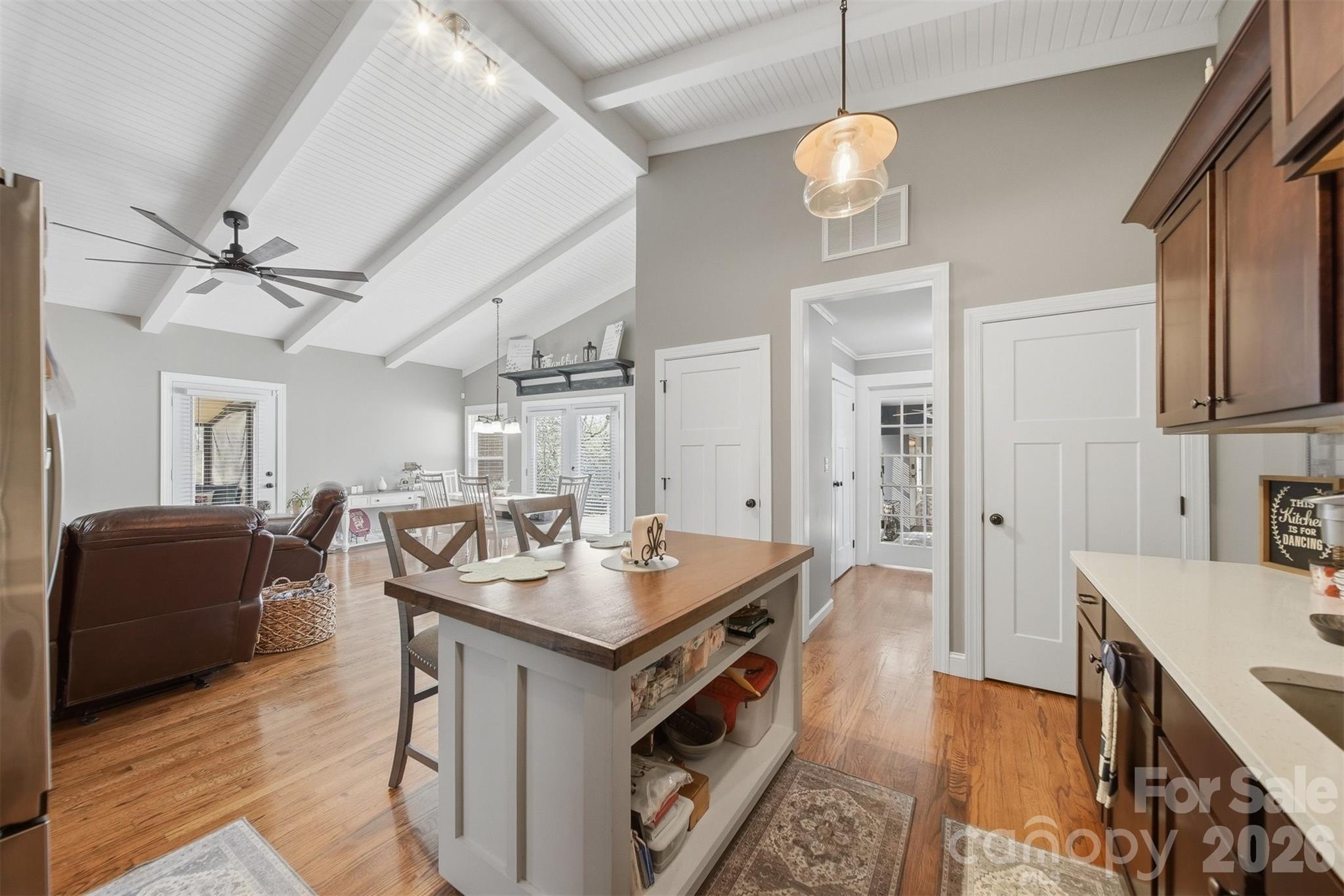 1300 Laurel Street NE — Valdese