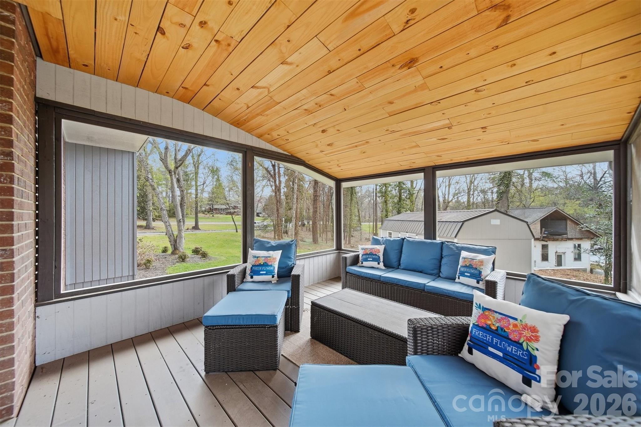1300 Laurel Street NE — Valdese