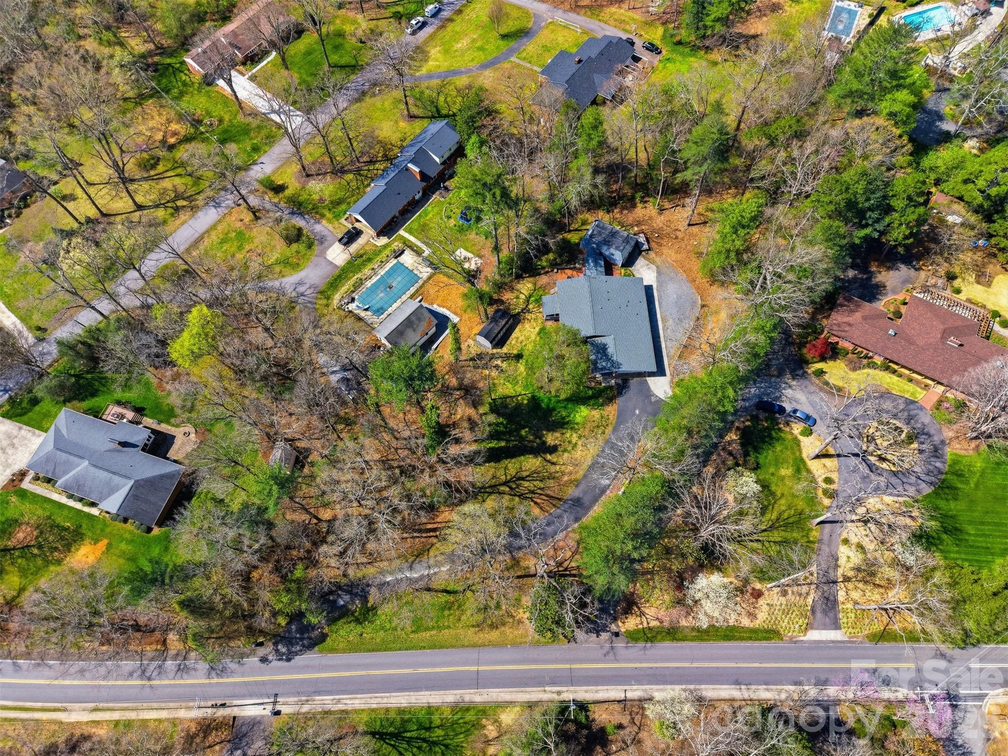 1300 Laurel Street NE — Valdese