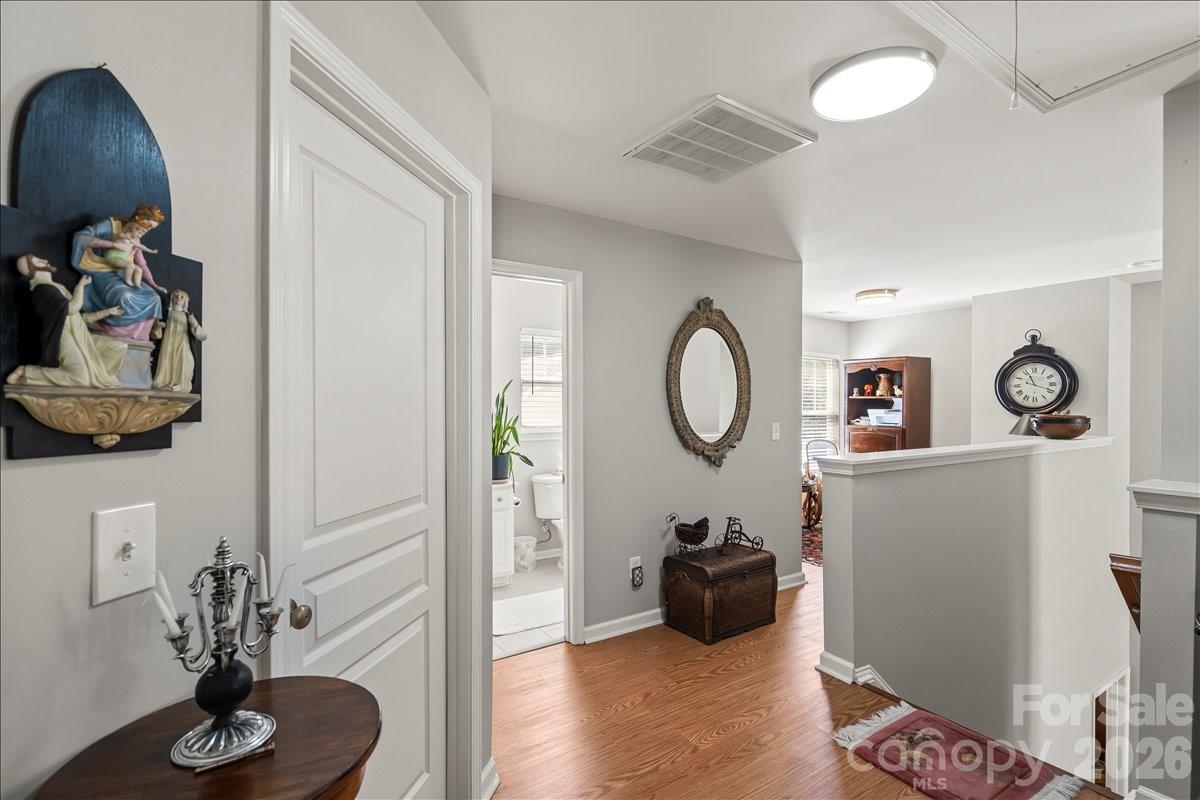 1024 Kensrowe Lane — Matthews