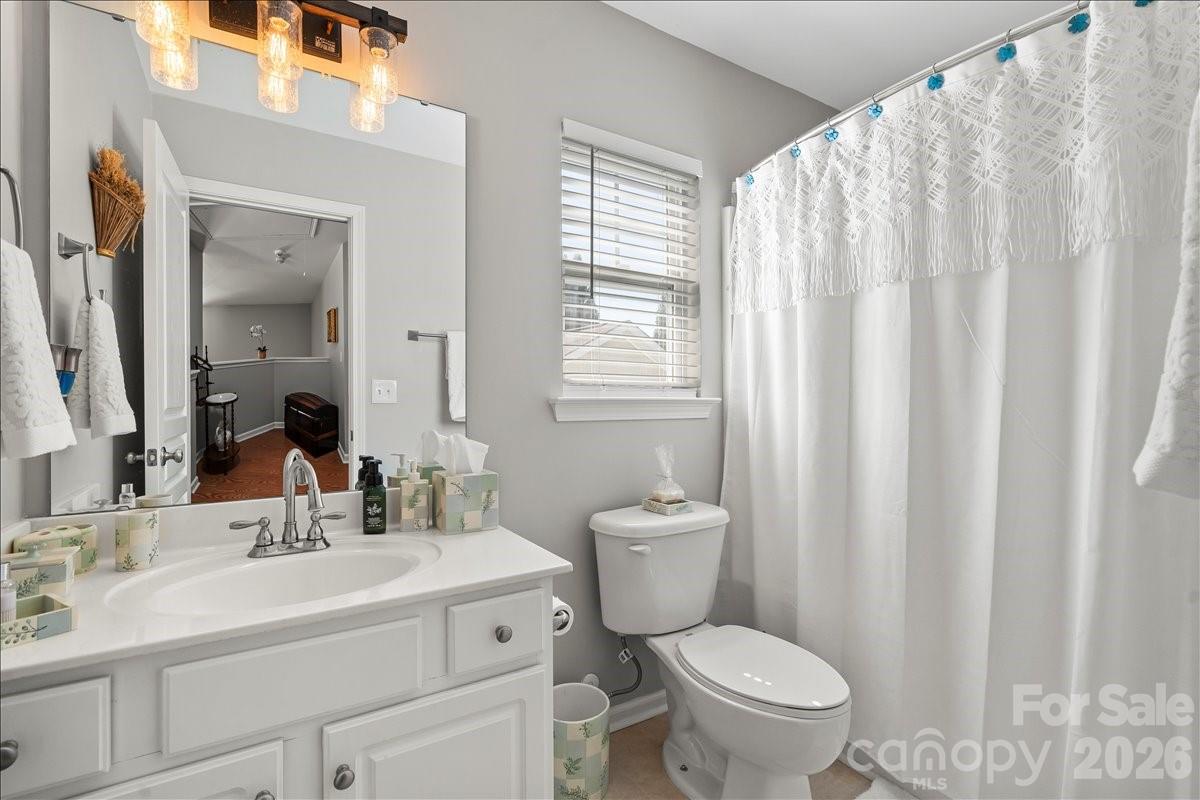 1024 Kensrowe Lane — Matthews