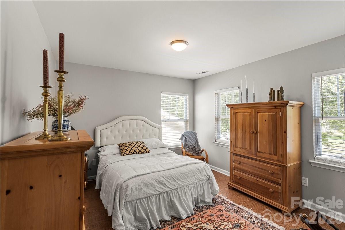 1024 Kensrowe Lane — Matthews