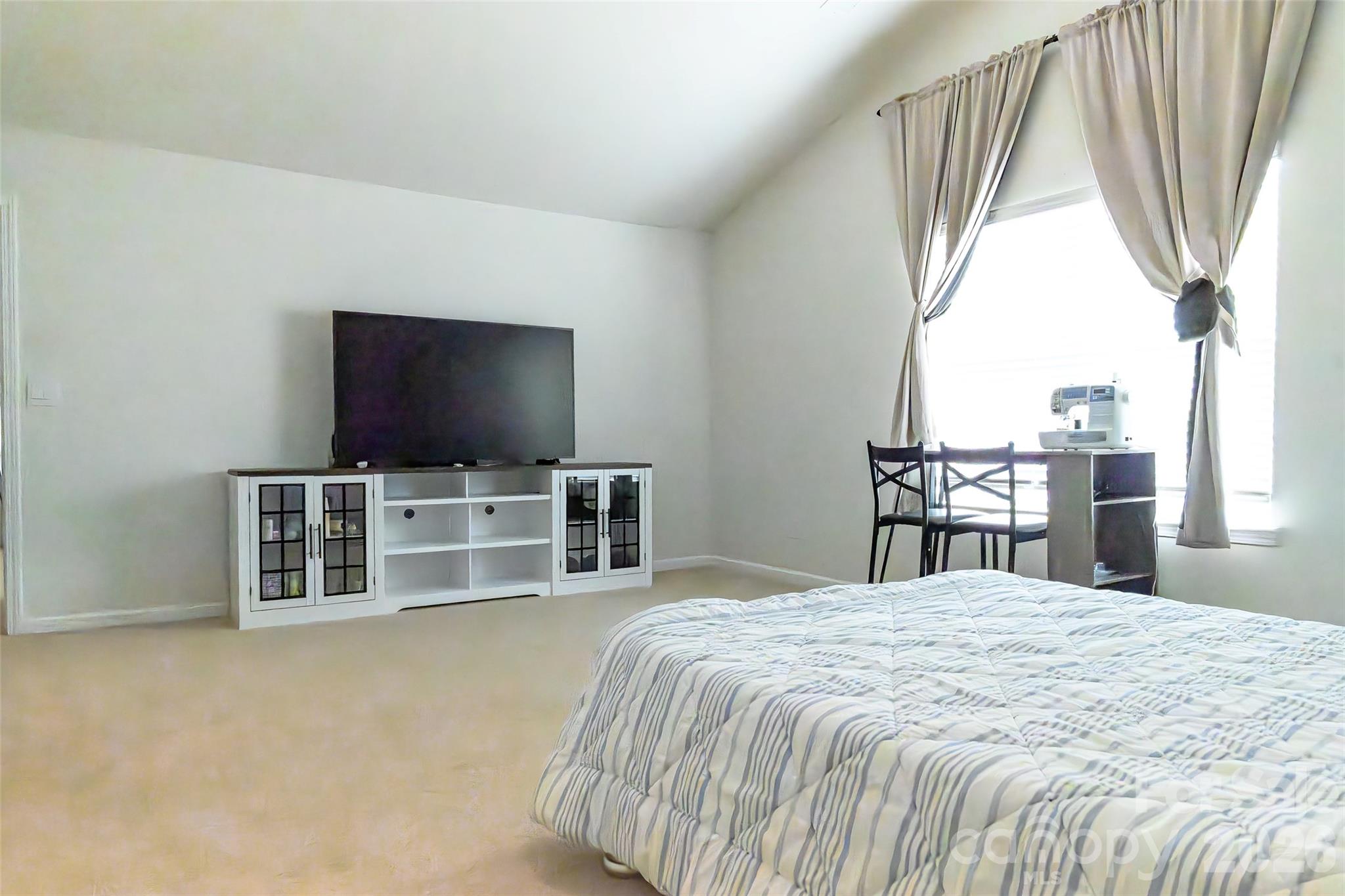 228 Ridgeview Lane — Mars Hill