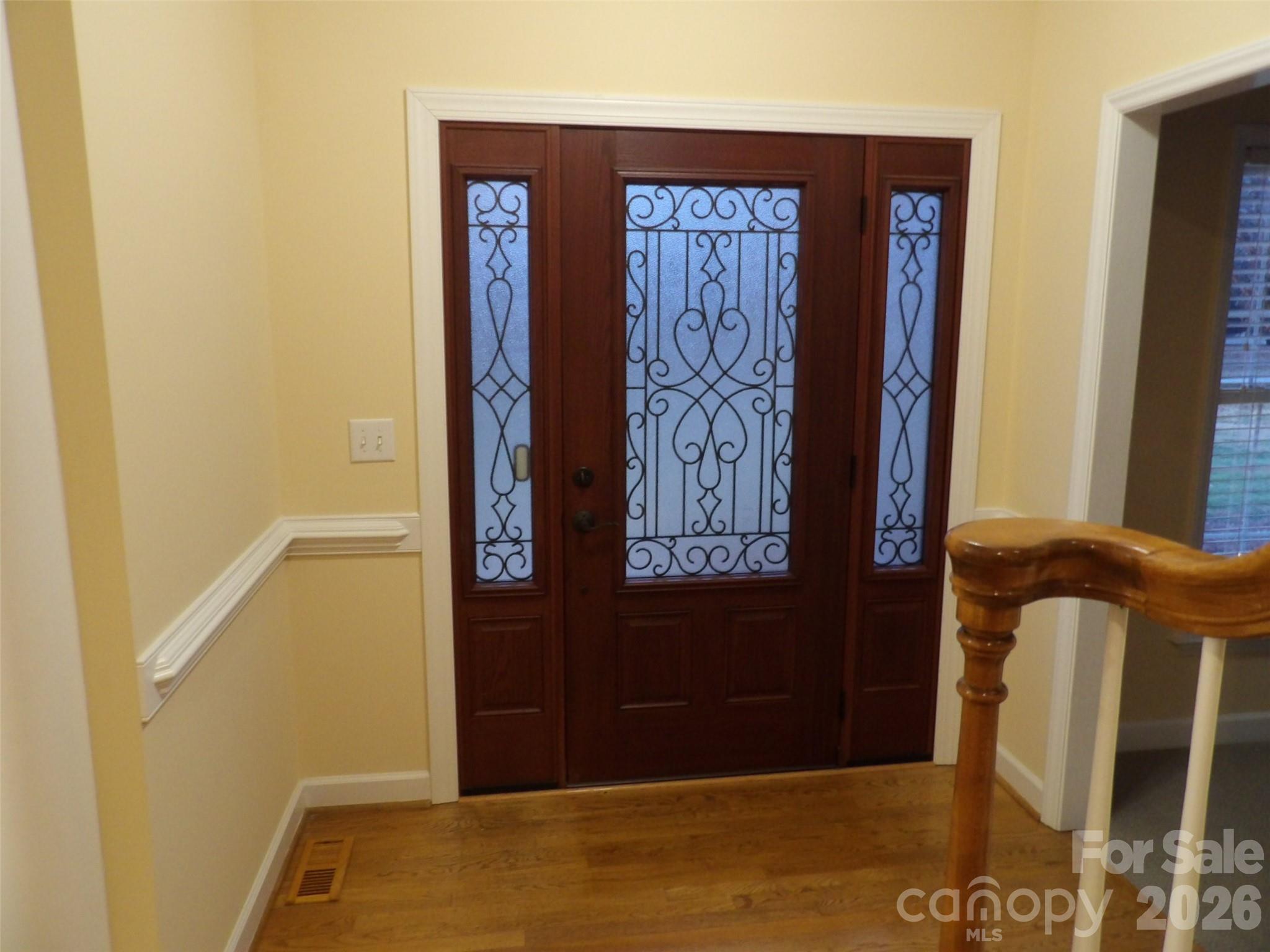 129 Walnut Avenue — Yadkinville