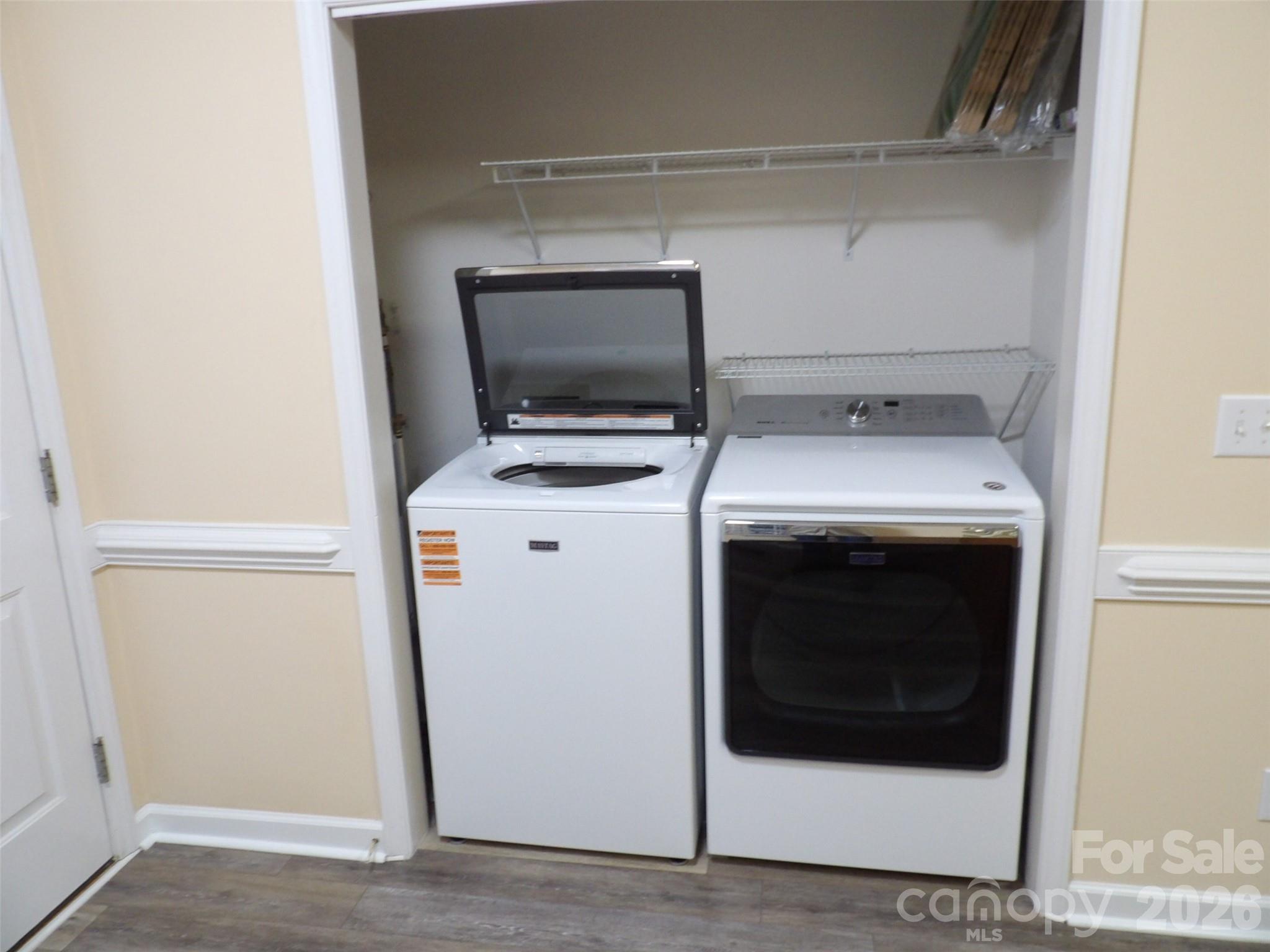 129 Walnut Avenue — Yadkinville