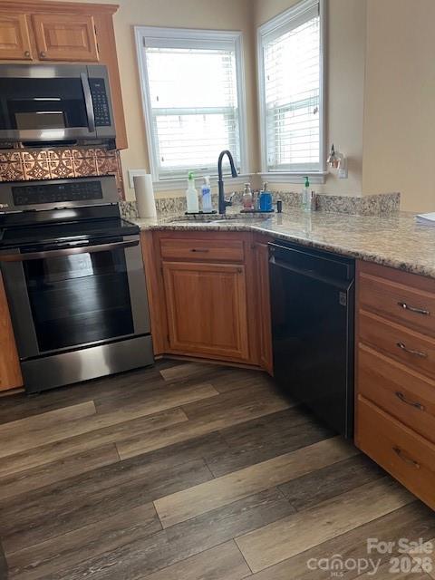 129 Walnut Avenue — Yadkinville