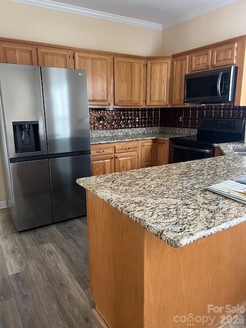 129 Walnut Avenue — Yadkinville